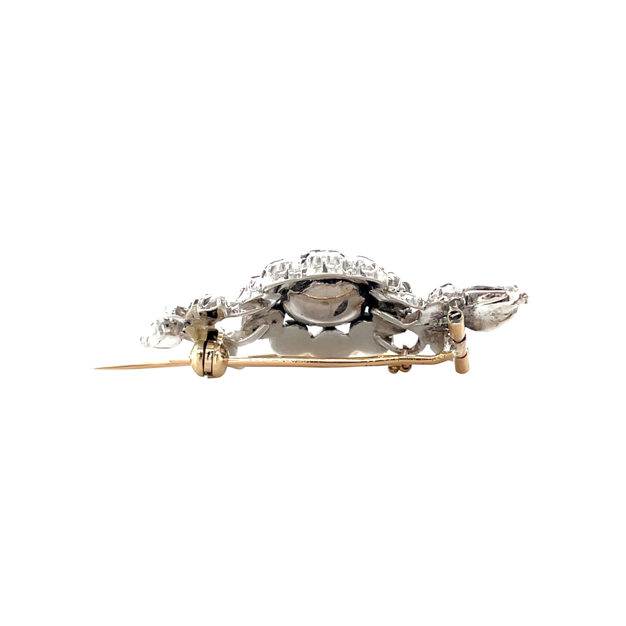 Vintage gold cluster brooch with rose-cut diamond, 14 kt/925