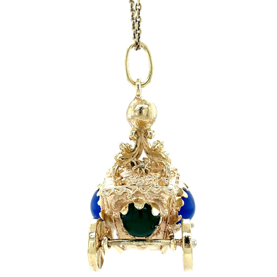 Vintage gouden koets hanger met chalcedoon 14 krt