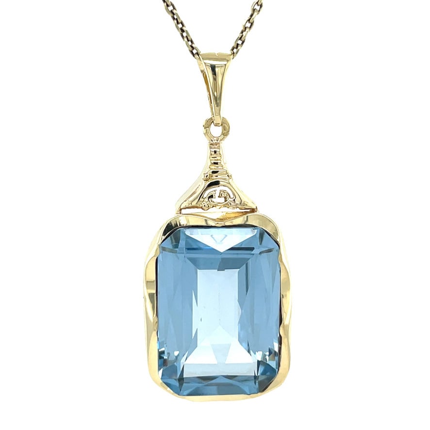 Vintage gold pendant with spinel, 14 kt