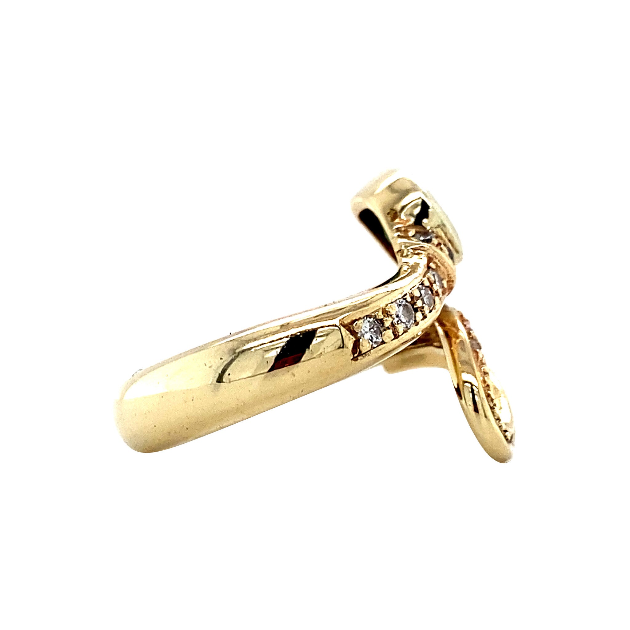 14 kt gold ring with emerald and diamond
