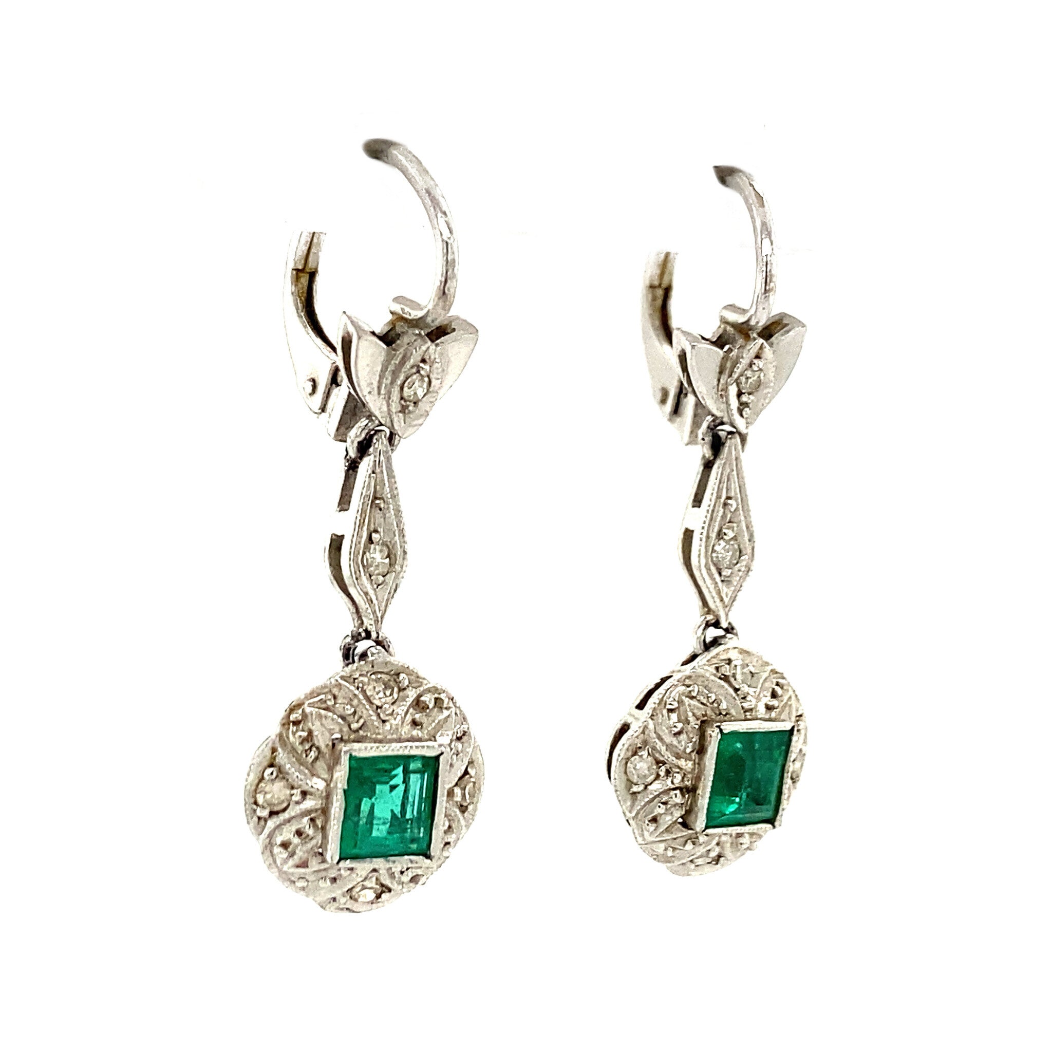 White gold earrings with diamond and emerald 14 krt