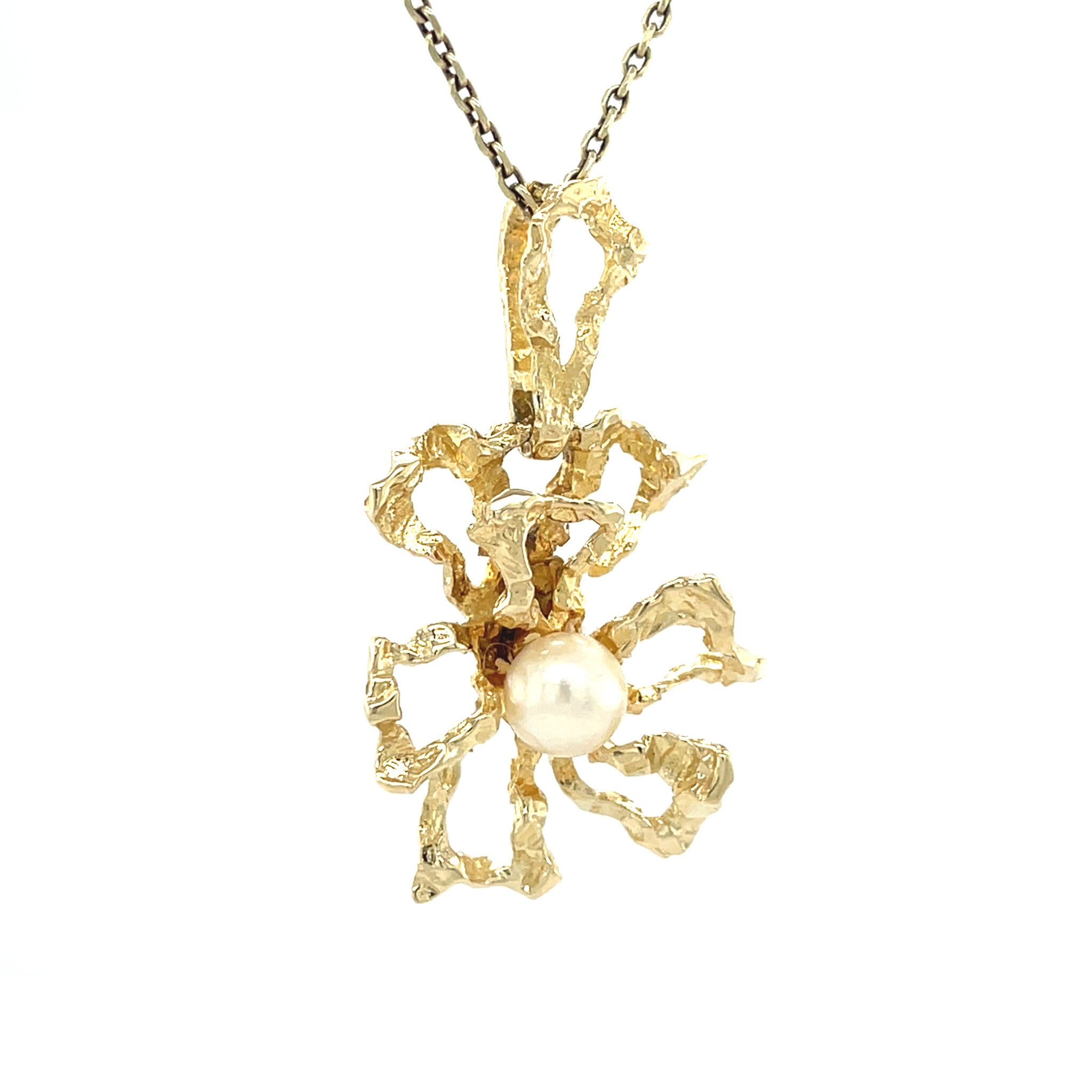 Gouden vintage hanger met parel 14 krt