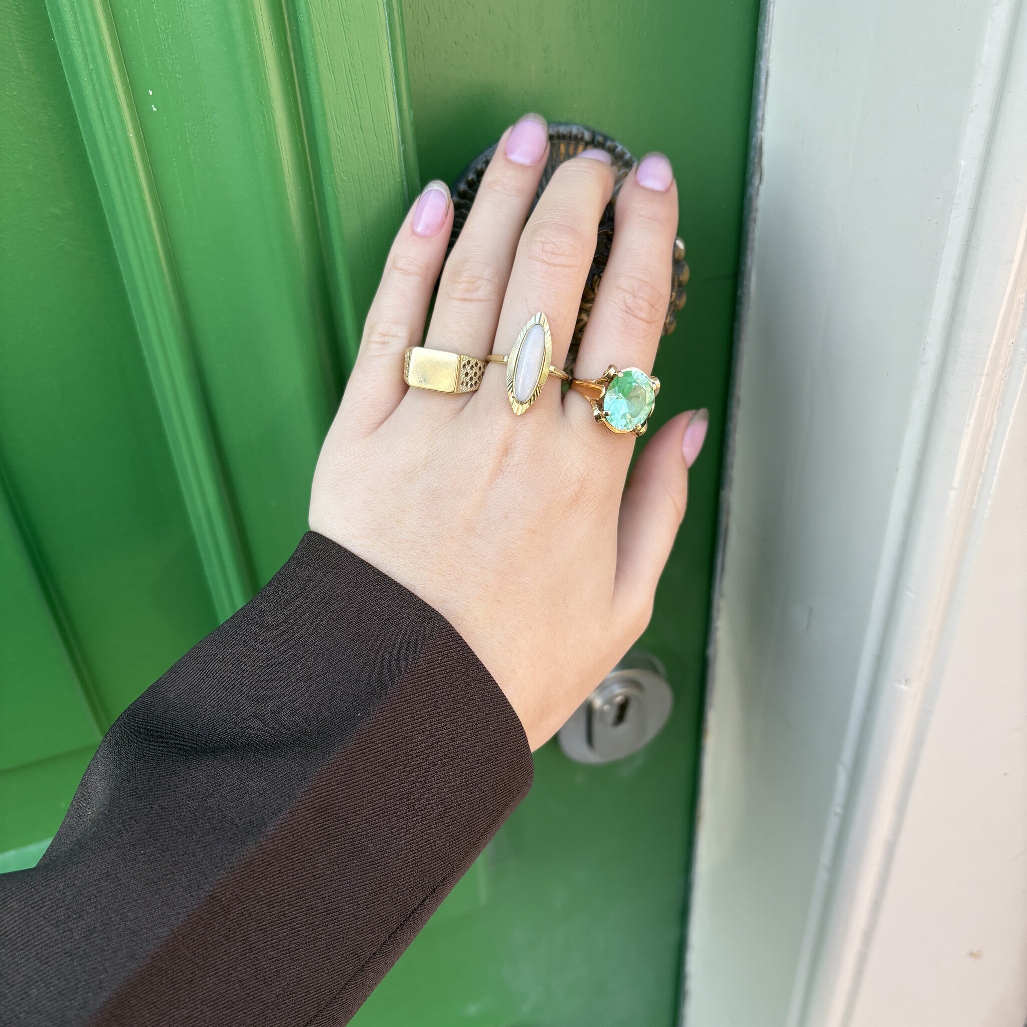Vintage 14 kt gold ring with opal