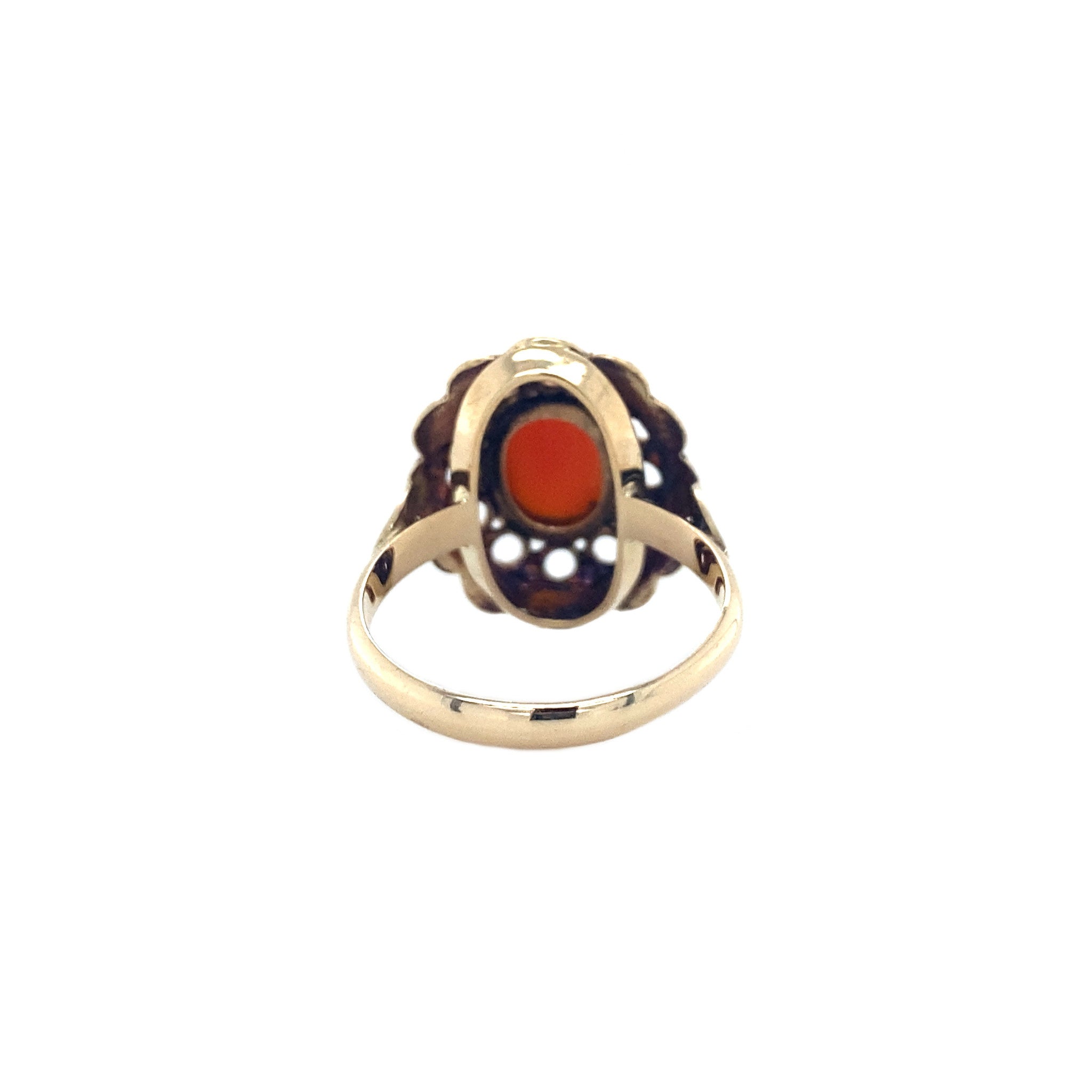 Gold ring with blood coral, 14 kt