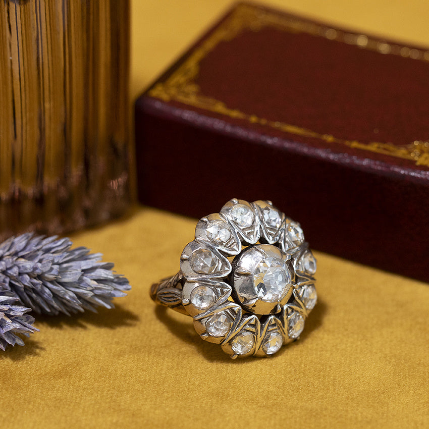 Gold vintage entourage ring with rose diamond 14 kt/925