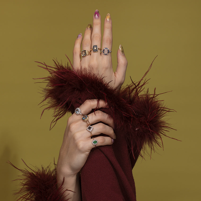 Gouden ring met maansteen, saffier en diamant 14 kt