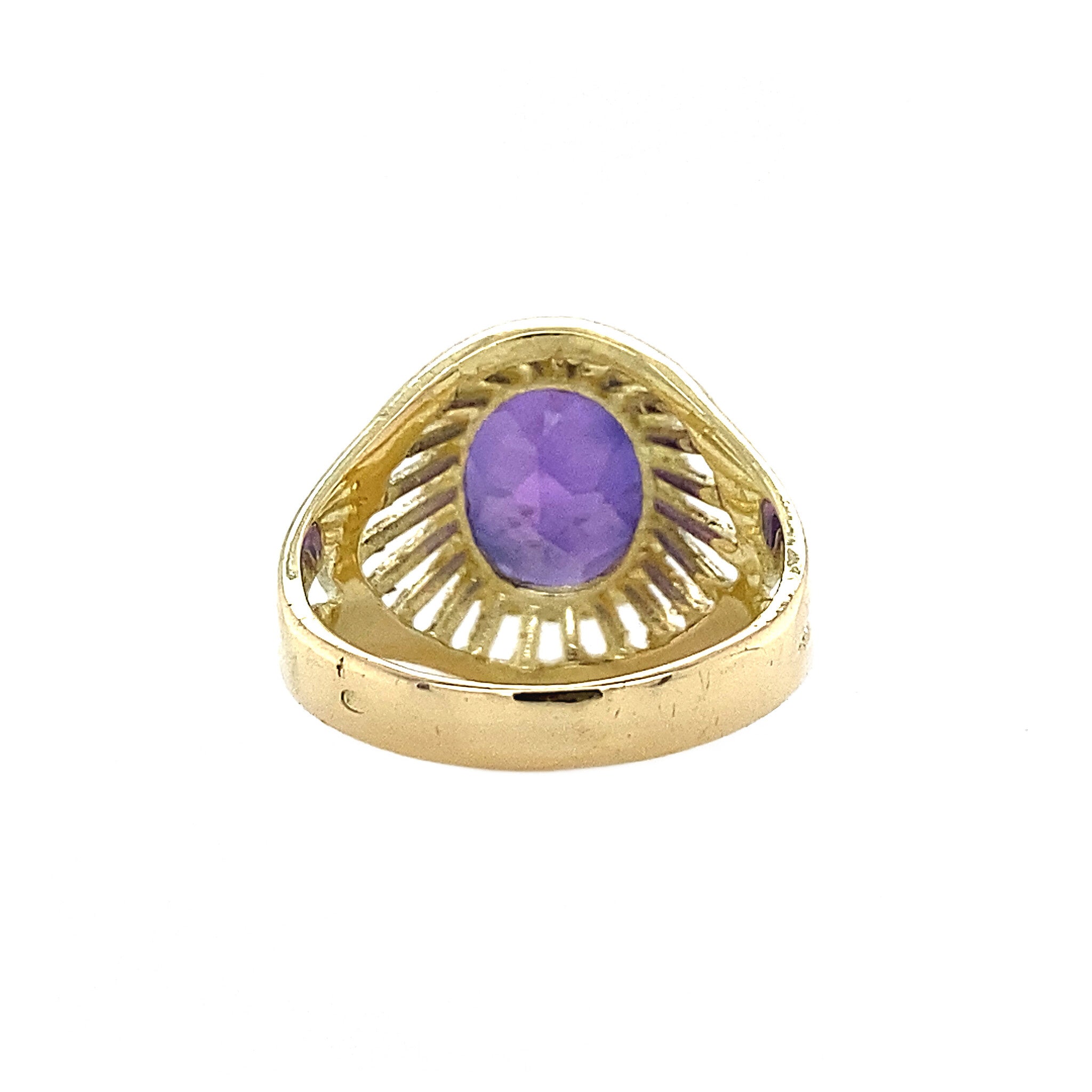 Gouden ring met saffier 14 krt