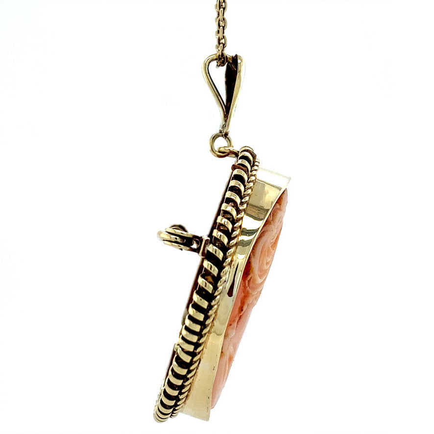 Gold pendant with cameo 14 kt
