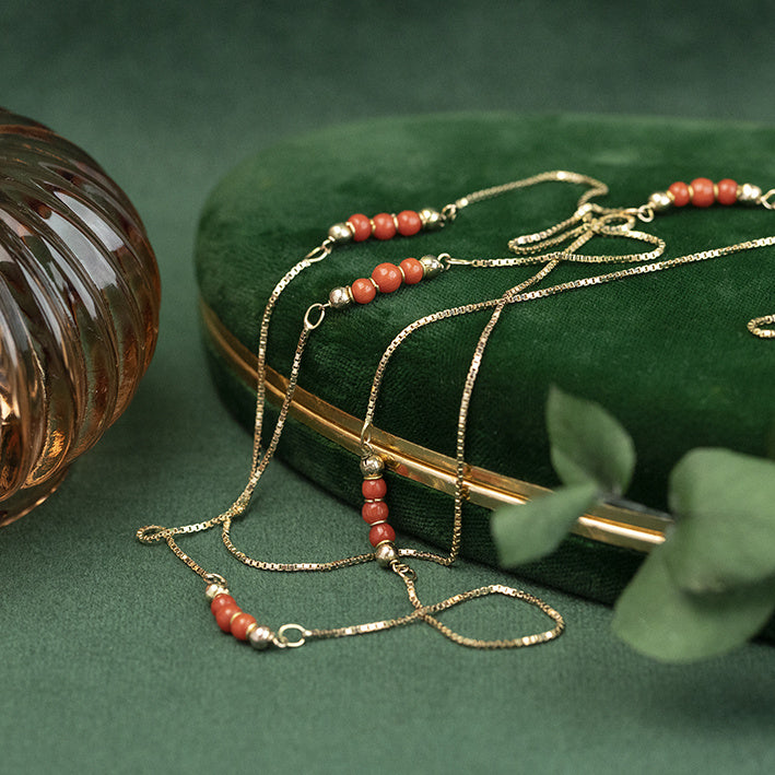 Gold necklace with blood coral 14 carat
