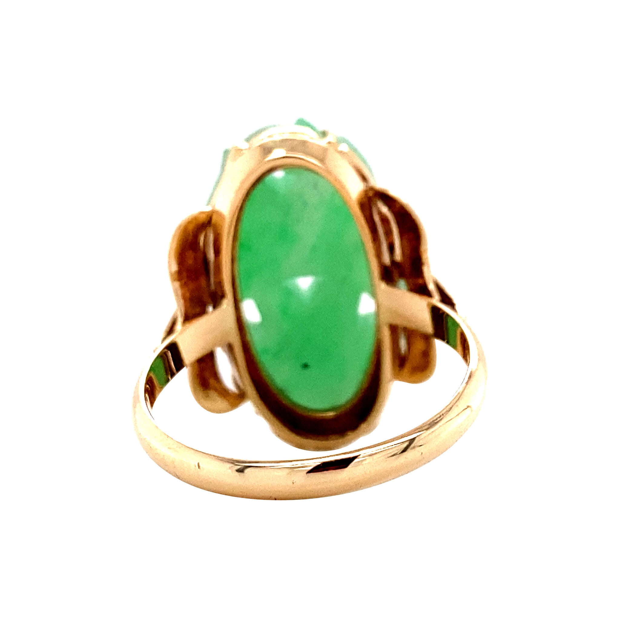 14 kt gold ring with jade