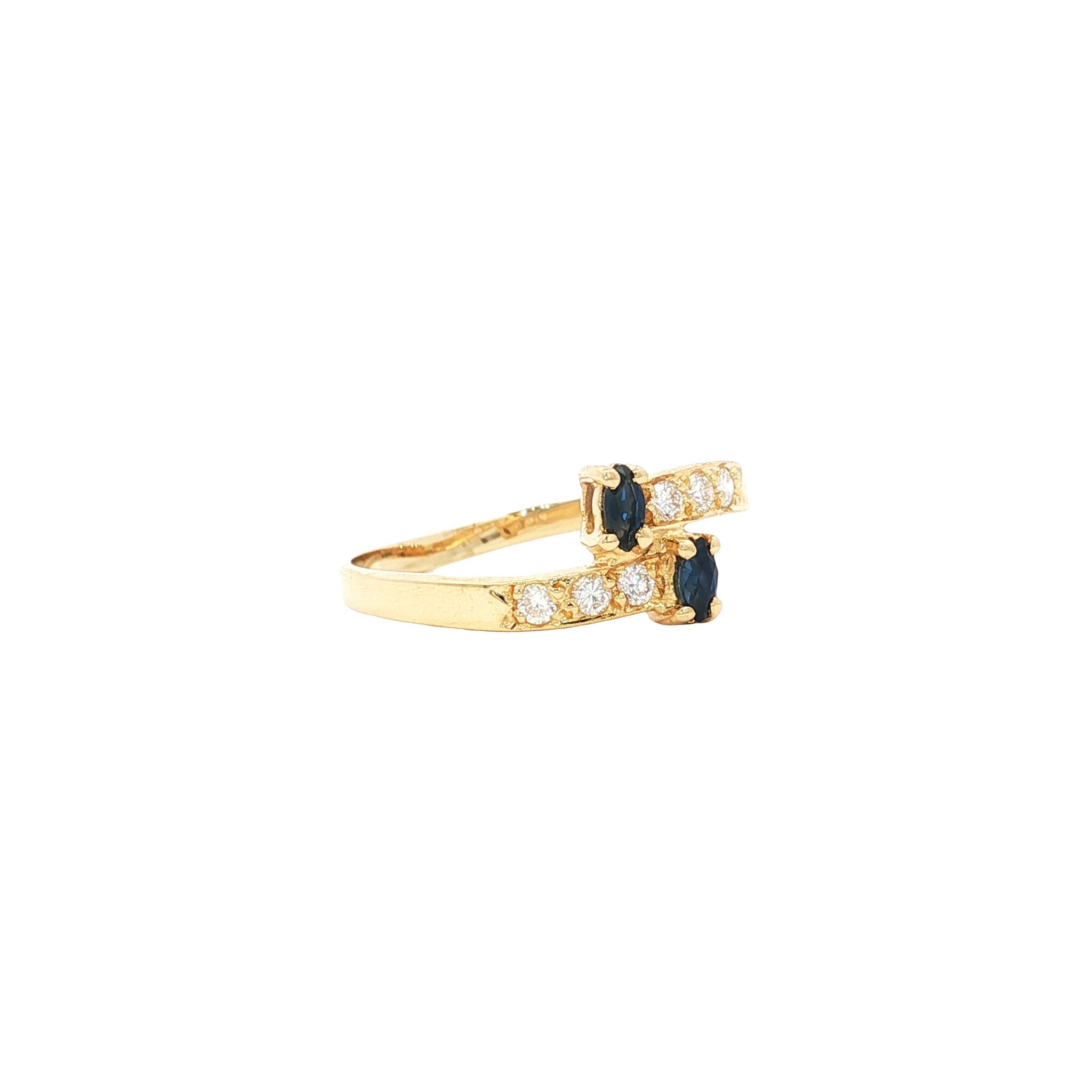 Gouden vintage slagring met saffier en diamant 18 kt