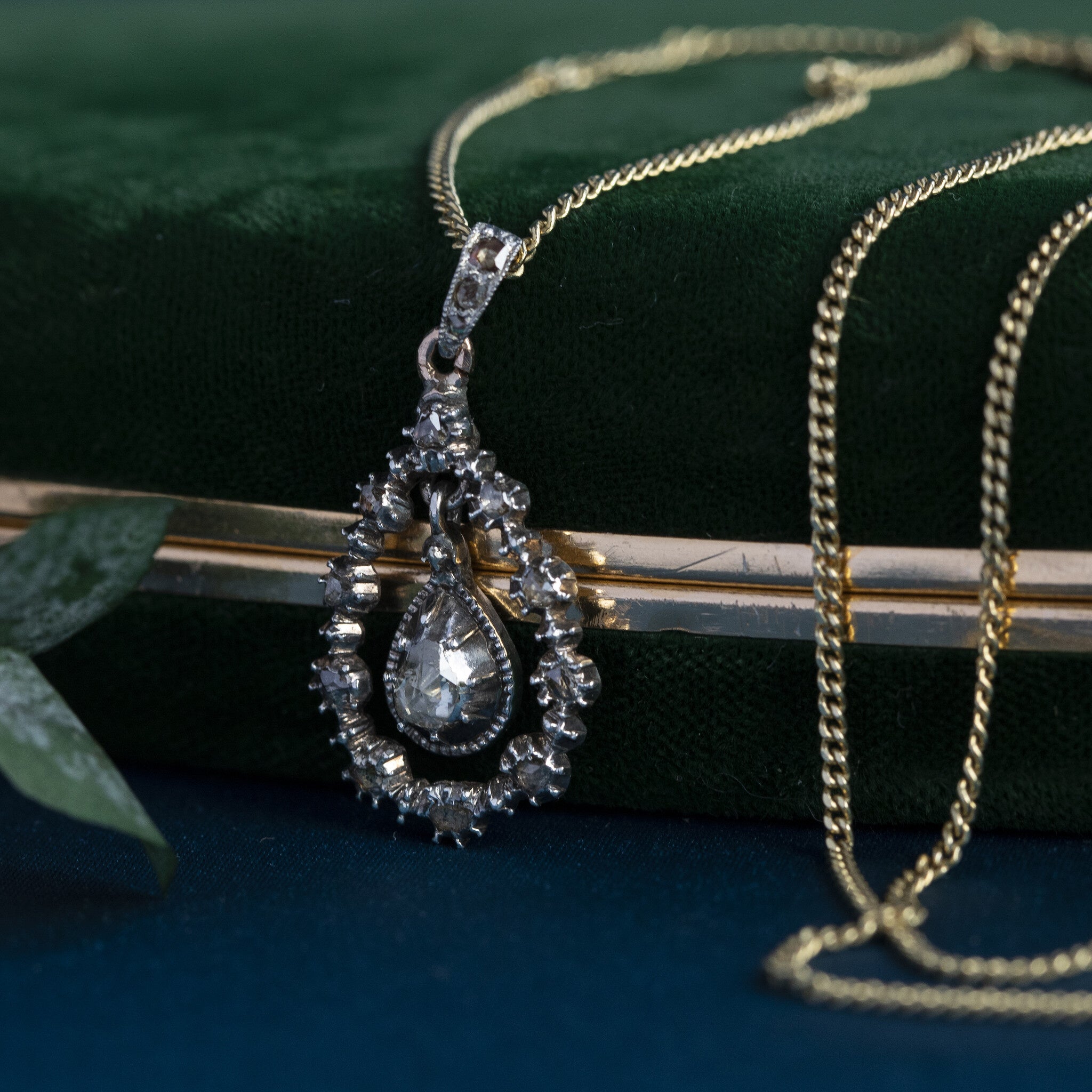 Zilveren hanger met roosdiamant 14 krt/925