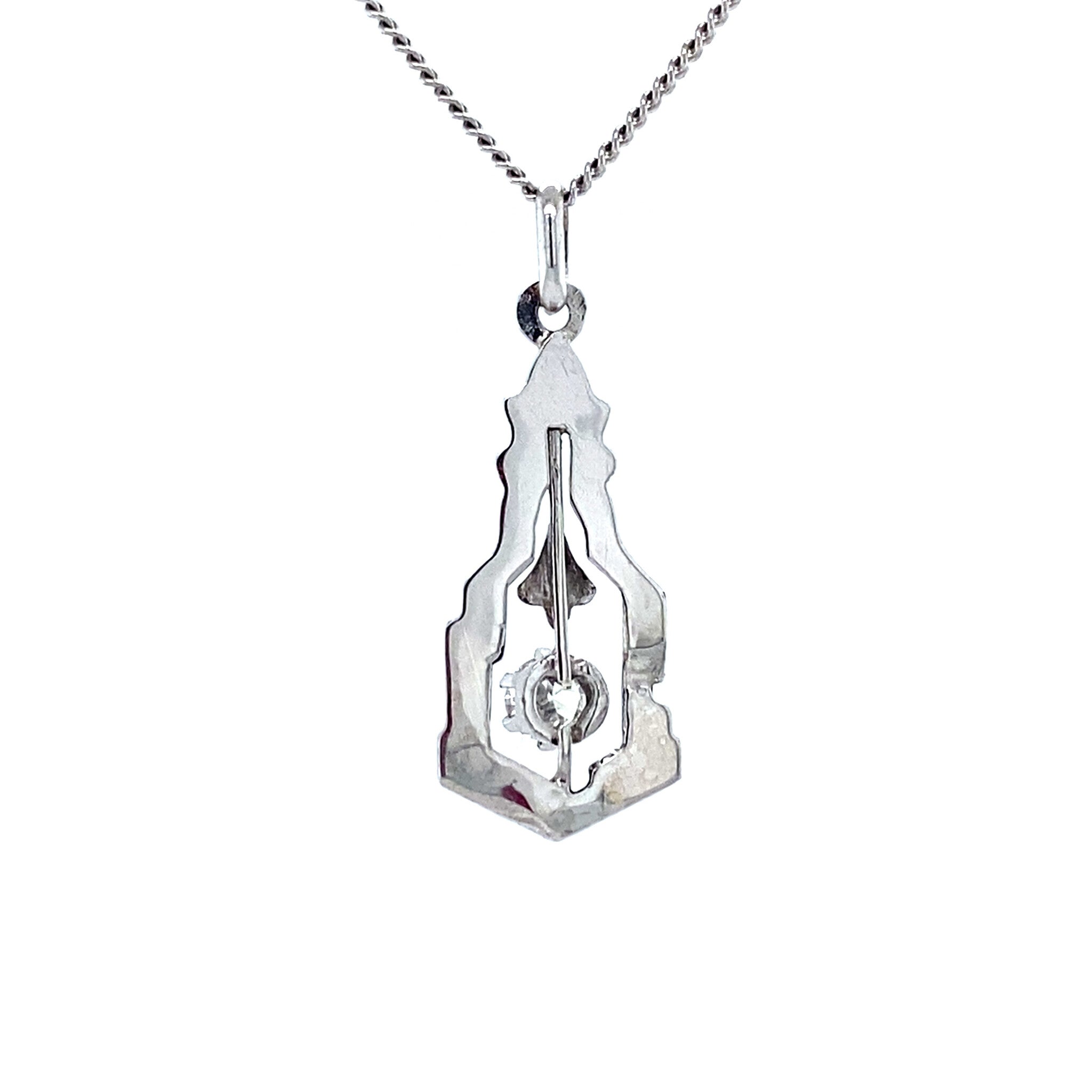14 kt white gold pendant with diamond