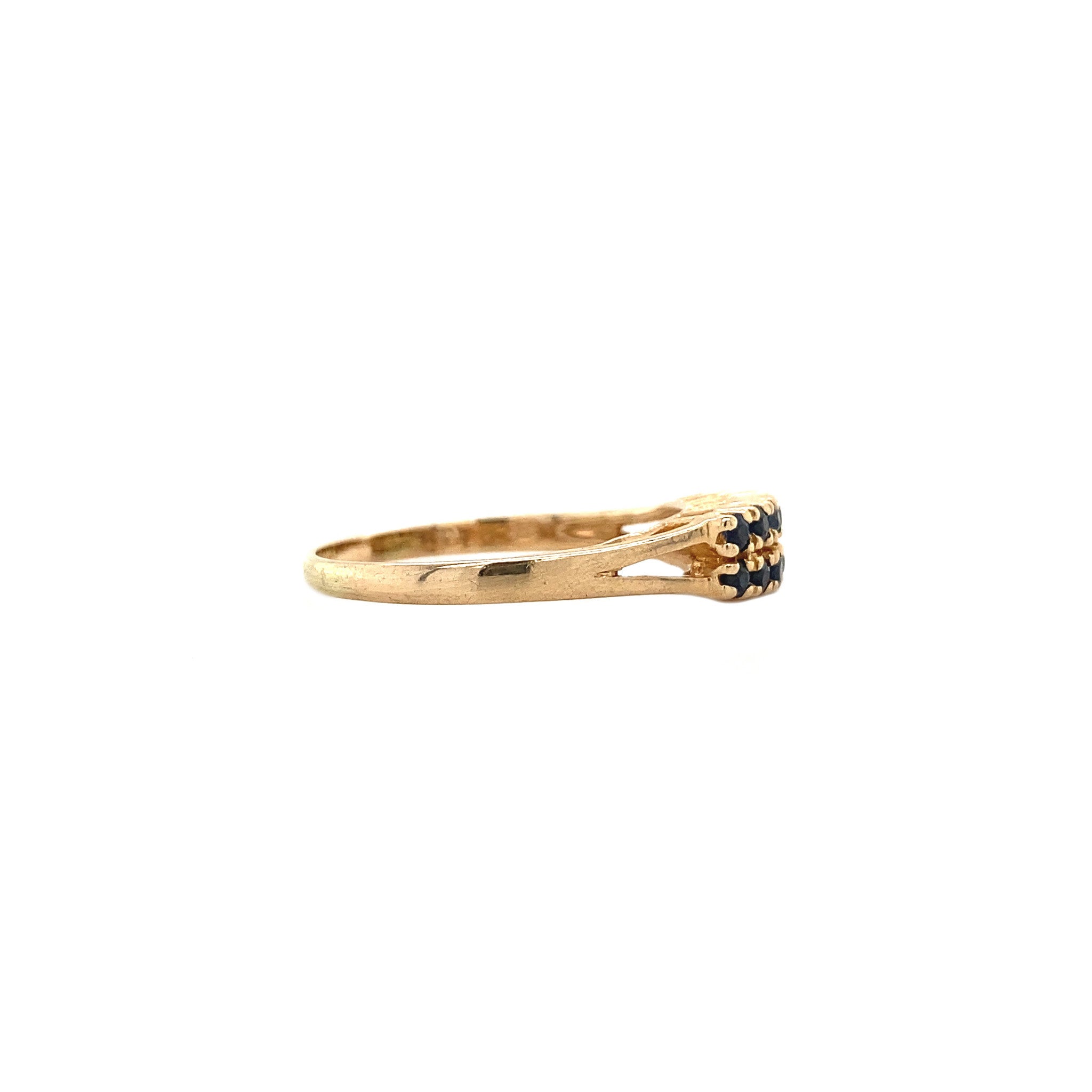 Gouden ring met saffier 14 krt