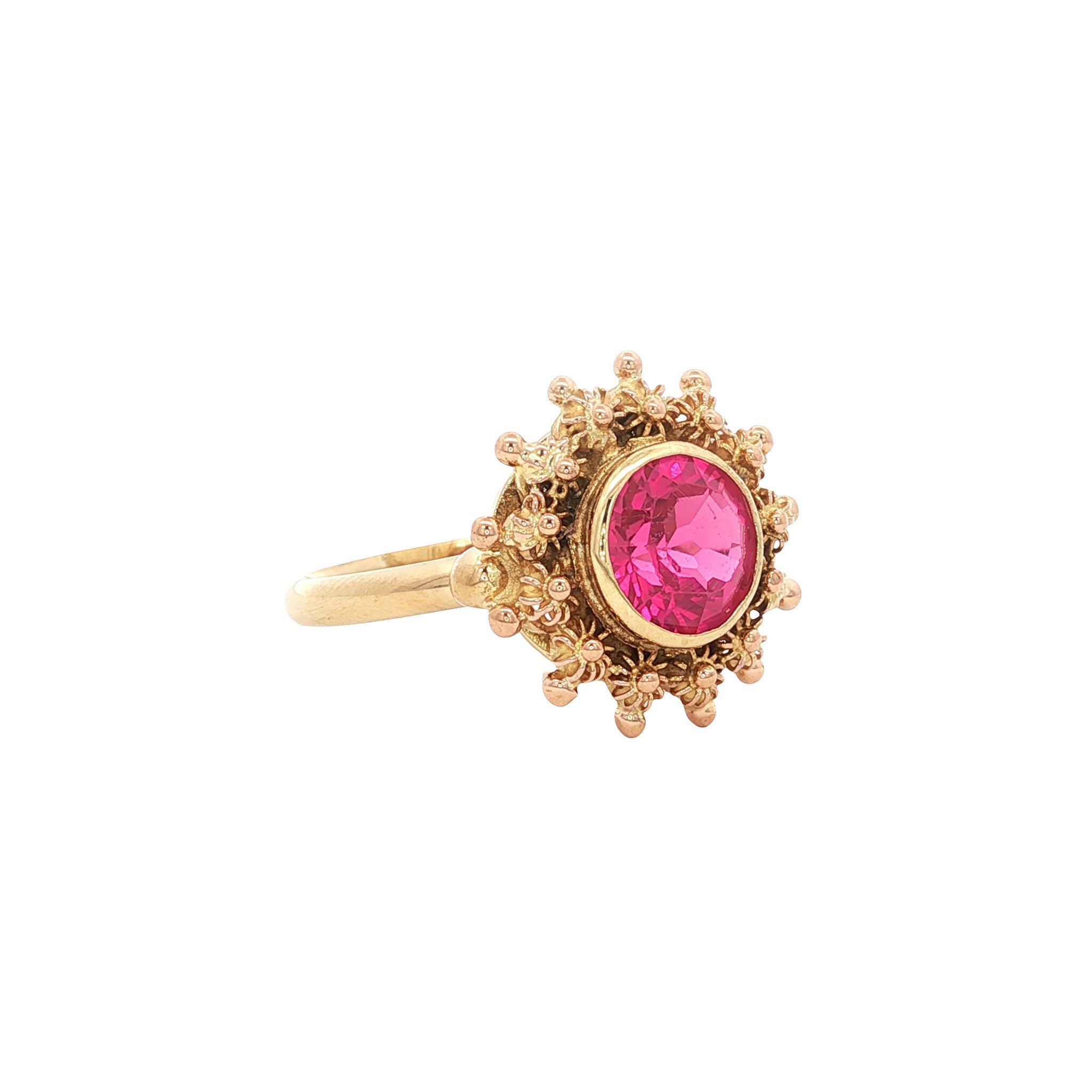 Gouden vintage ring met robijn 20 kt