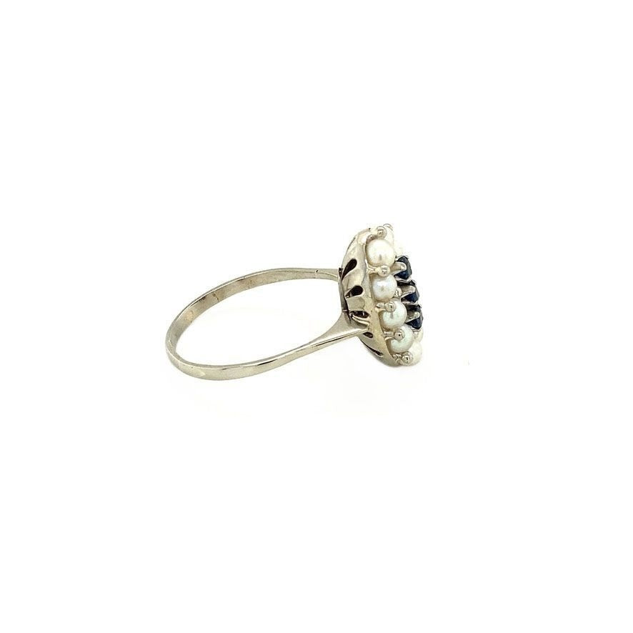 Witgouden ring met saffier en parel 14 krt
