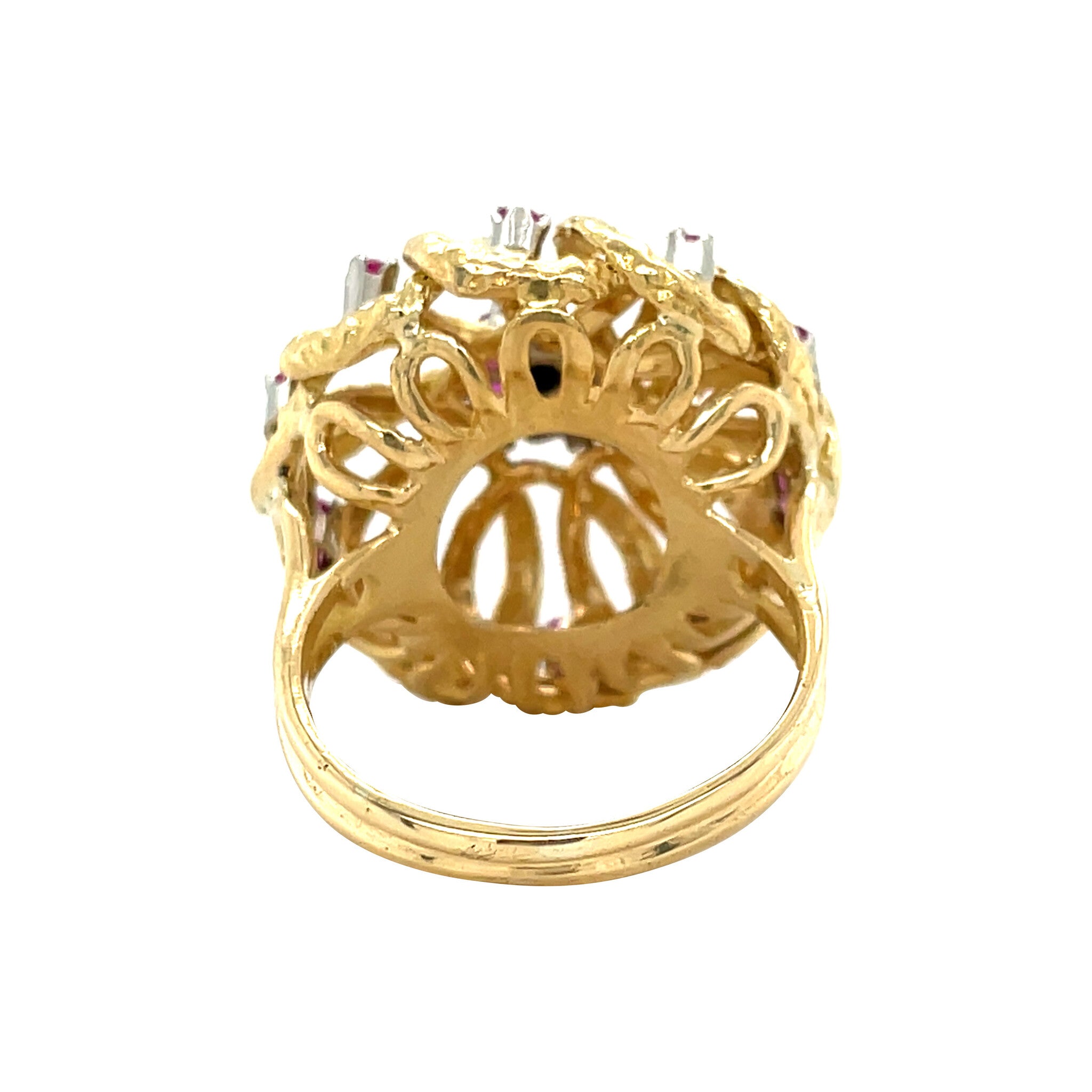 Gold vintage entourage ring with ruby and diamond 18 kt