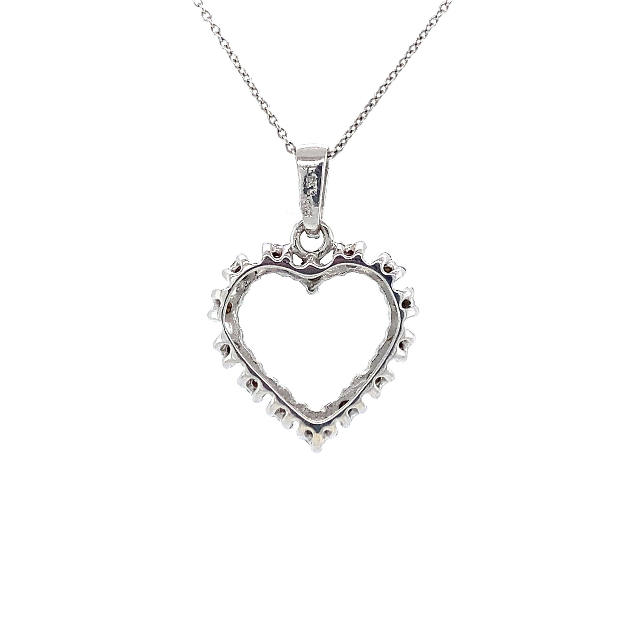 14 kt white gold heart pendant with diamond