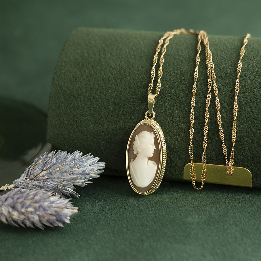 Vintage gold Singapore necklace 14 kt