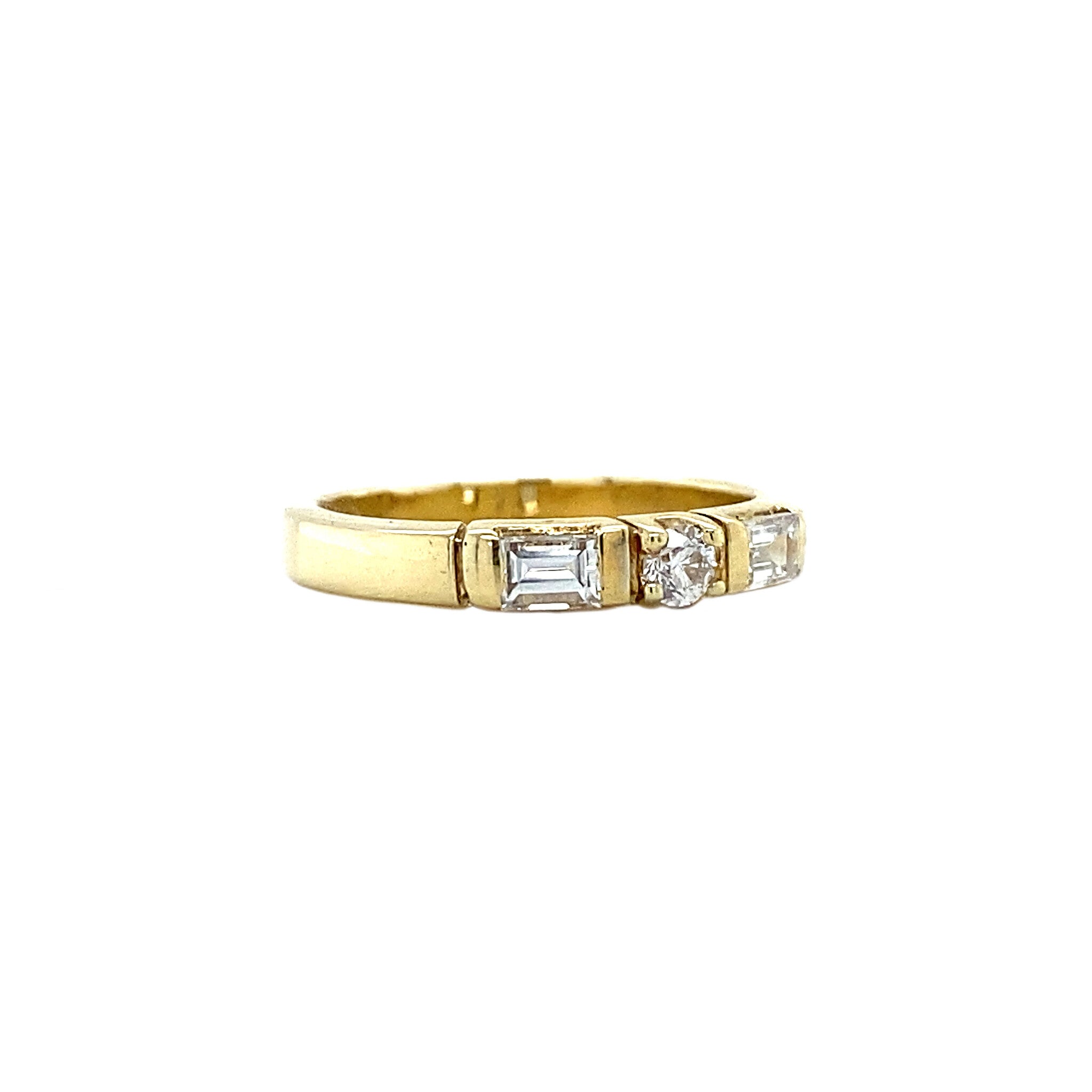 Gouden ring met diamant 14 krt