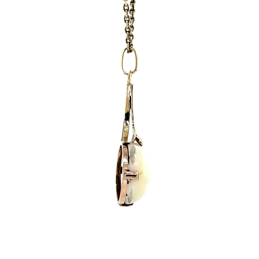 Gold vintage pendant with opal 14 kt