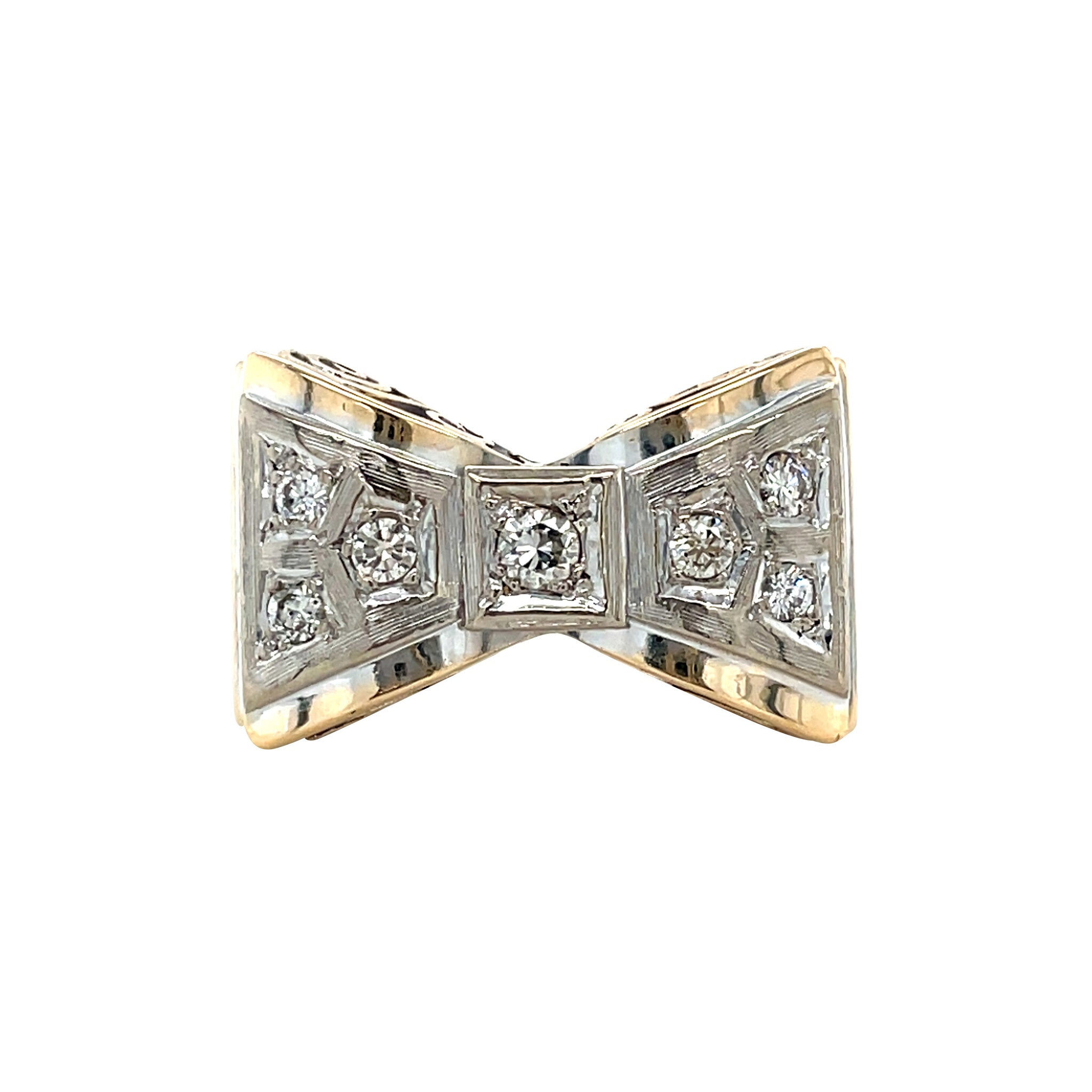 Vintage 14 kt gold bow ring with diamond