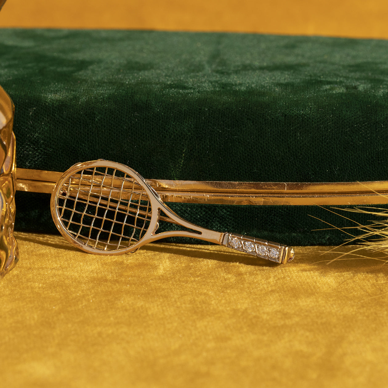 Gold tennis racket brooch with diamond 14 kt