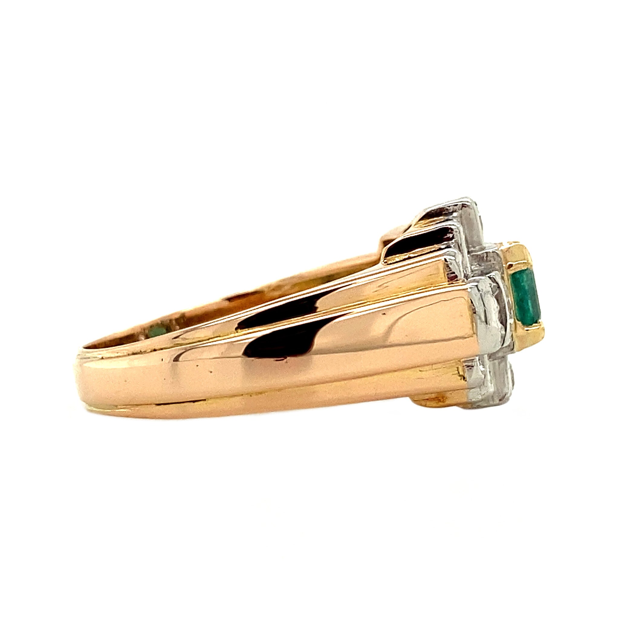 18 kt gold ring with emerald and diamond