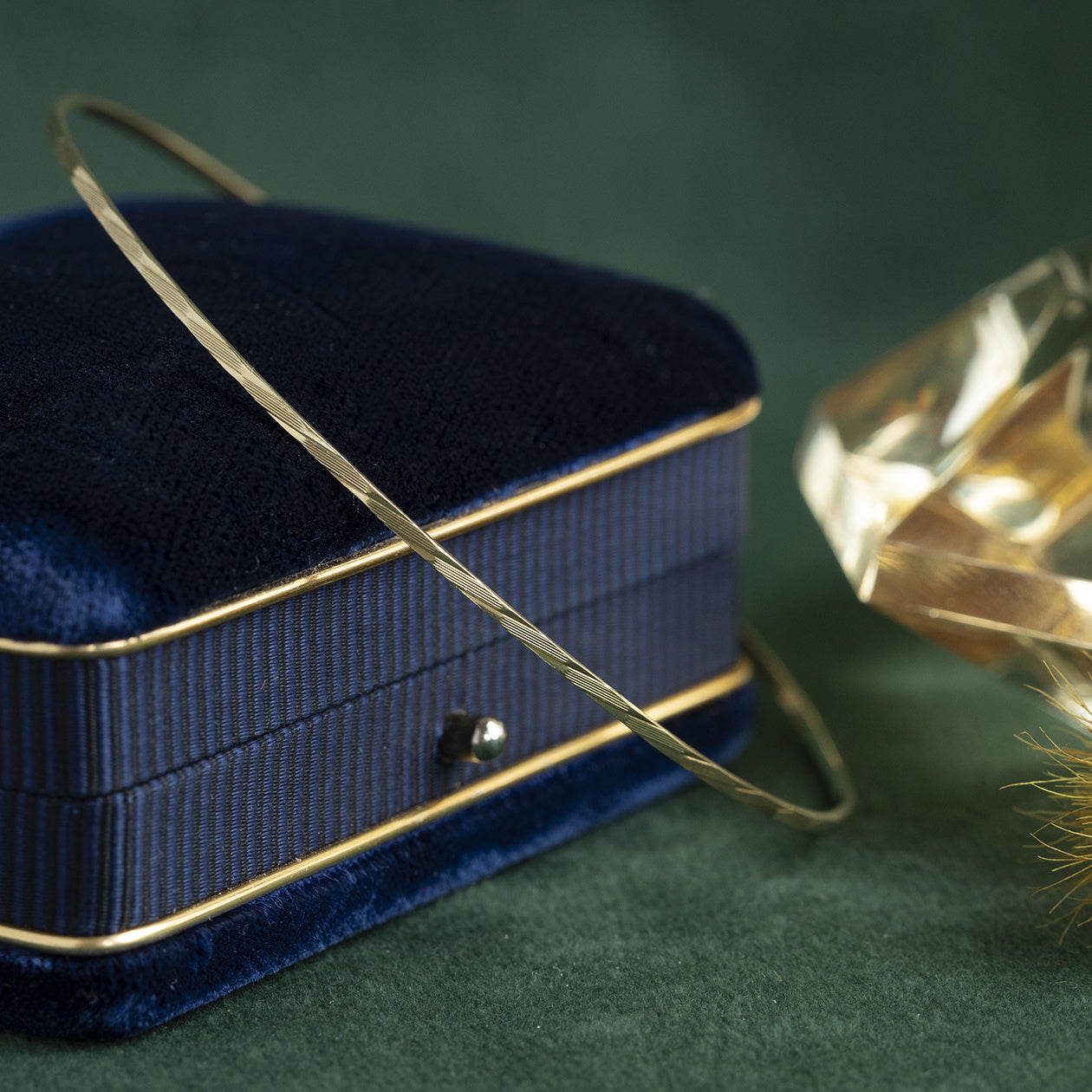 Gold crafted vintage bangle bracelet 14 carat