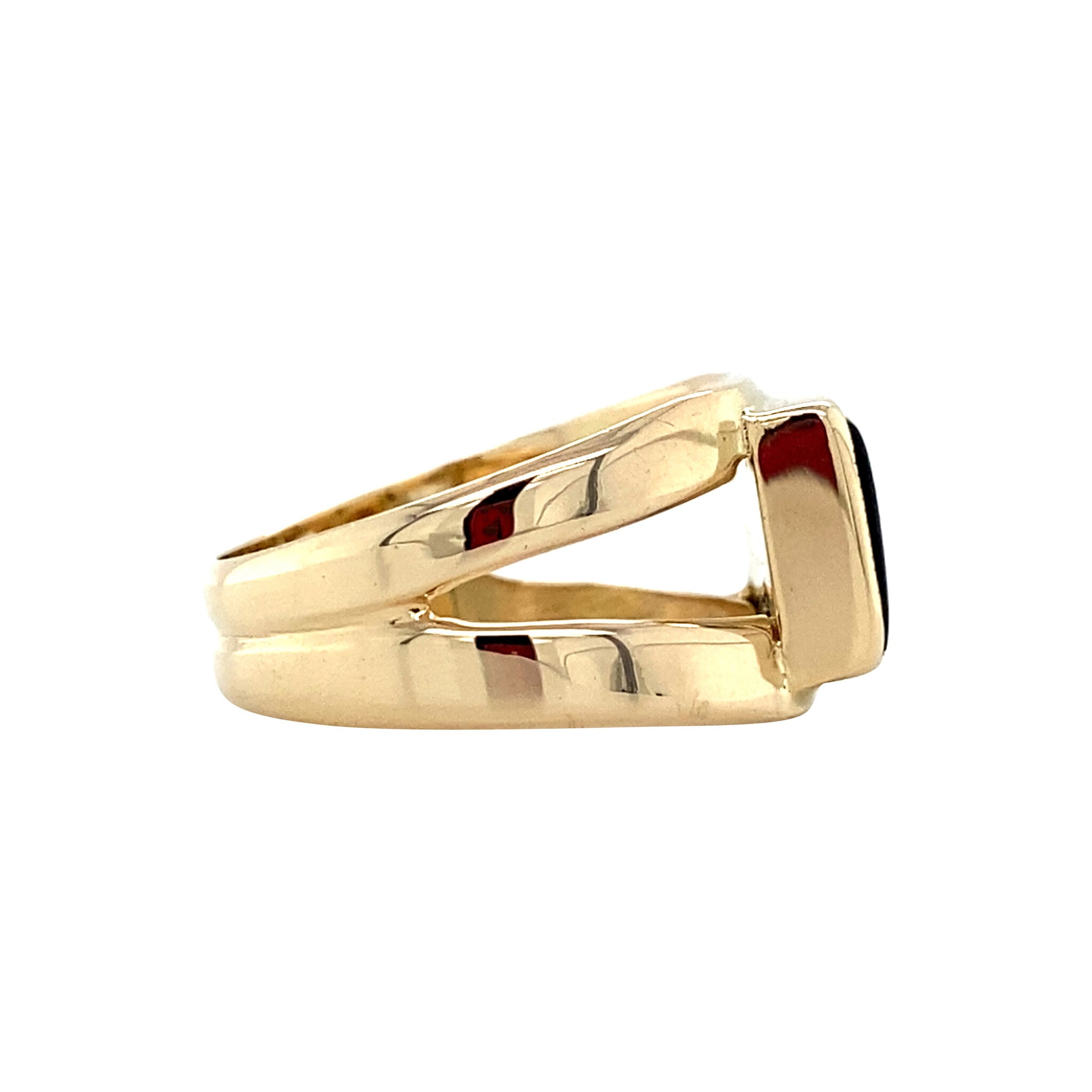 Gouden ring met onyx 14 krt