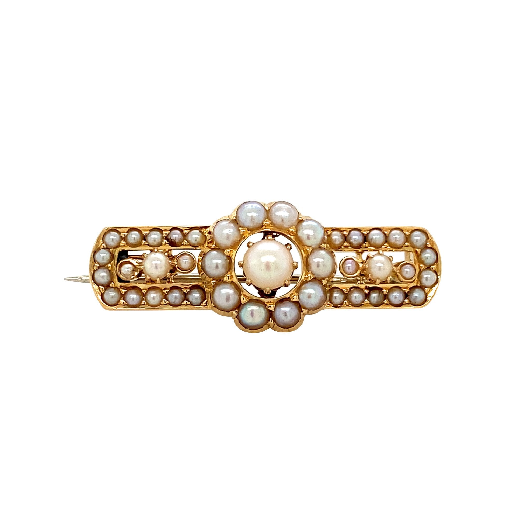 Gold vintage entourage brooch with pearl 18 kt