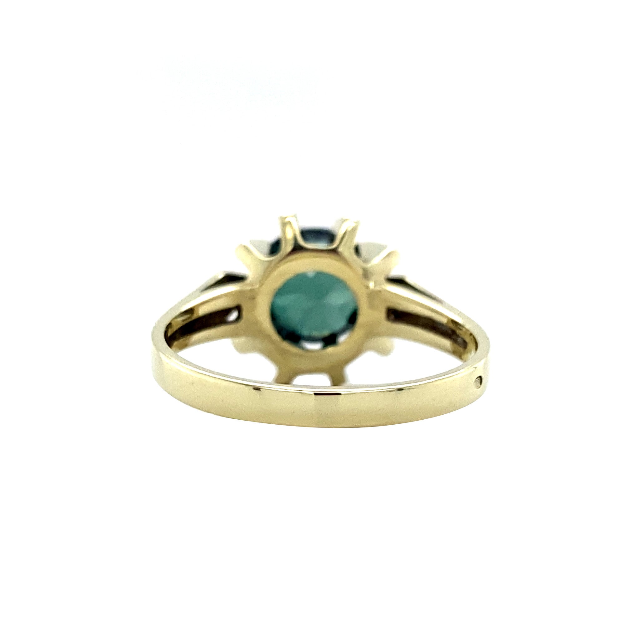 14 kt gold ring with spinel