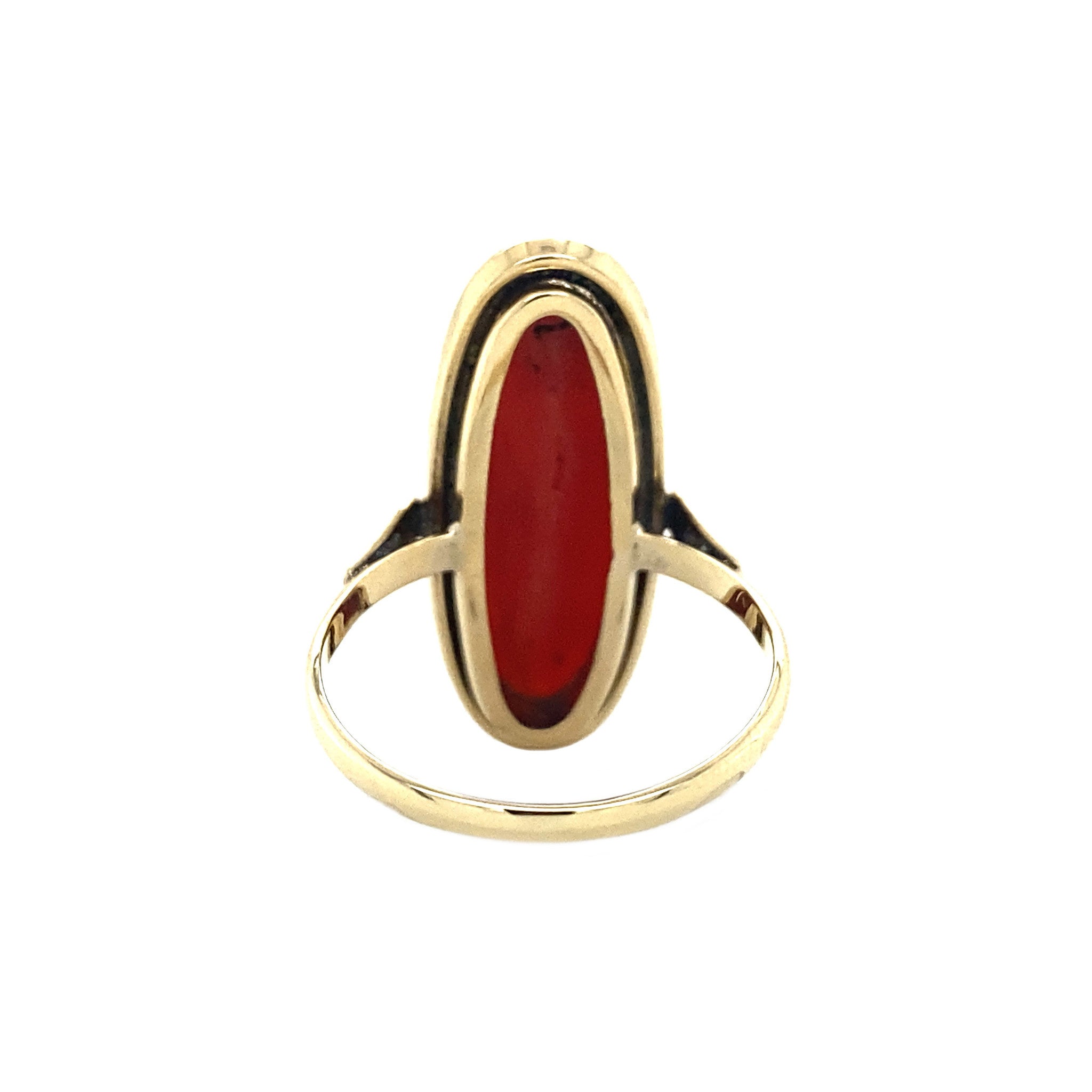 Gold ring with blood coral 14 kt