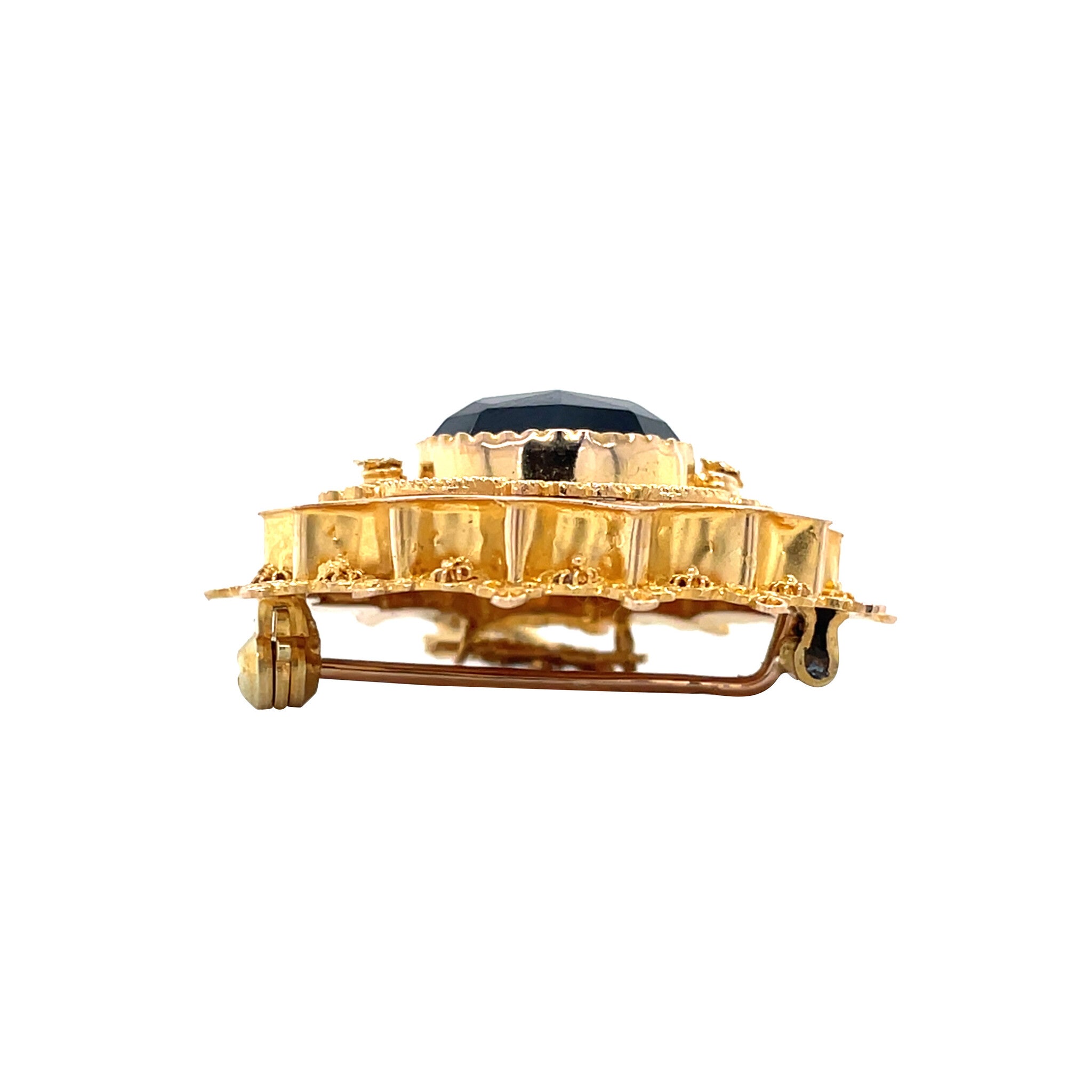 Vintage gold brooch with garnet, 14 kt