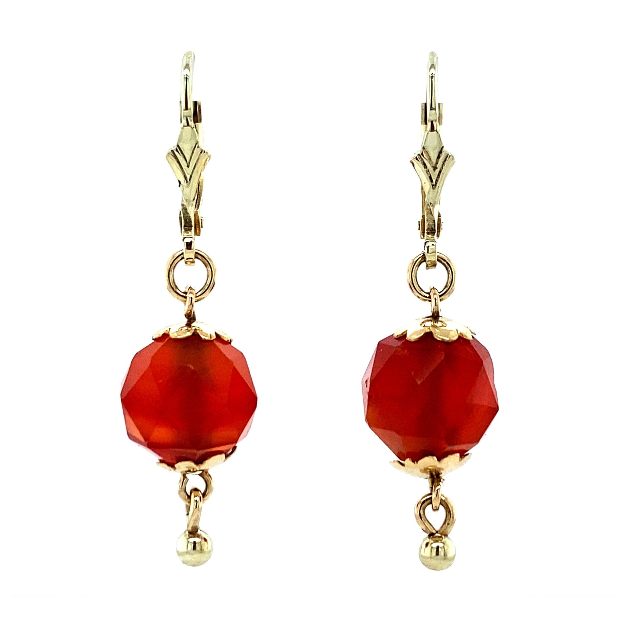 14 kt gold earrings with carnelian.