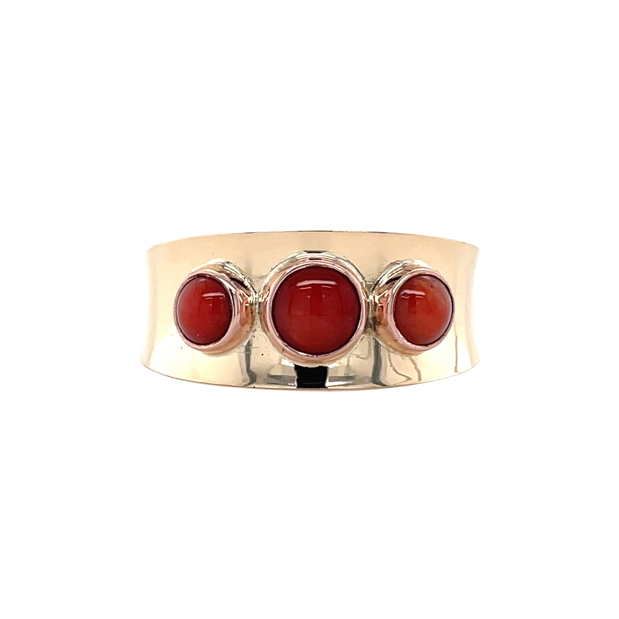 Vintage gold ring with blood coral, 14 kt