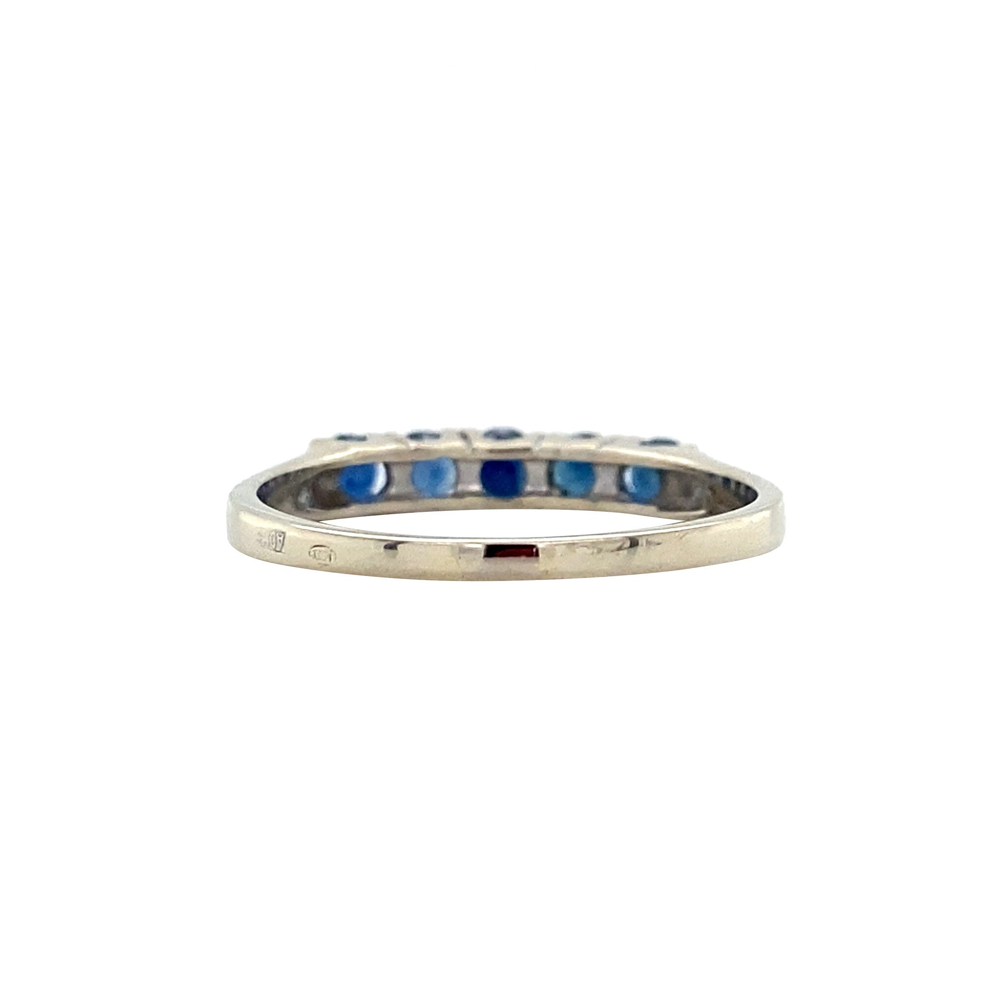 Vintage white gold row ring with sapphire, 14 kt