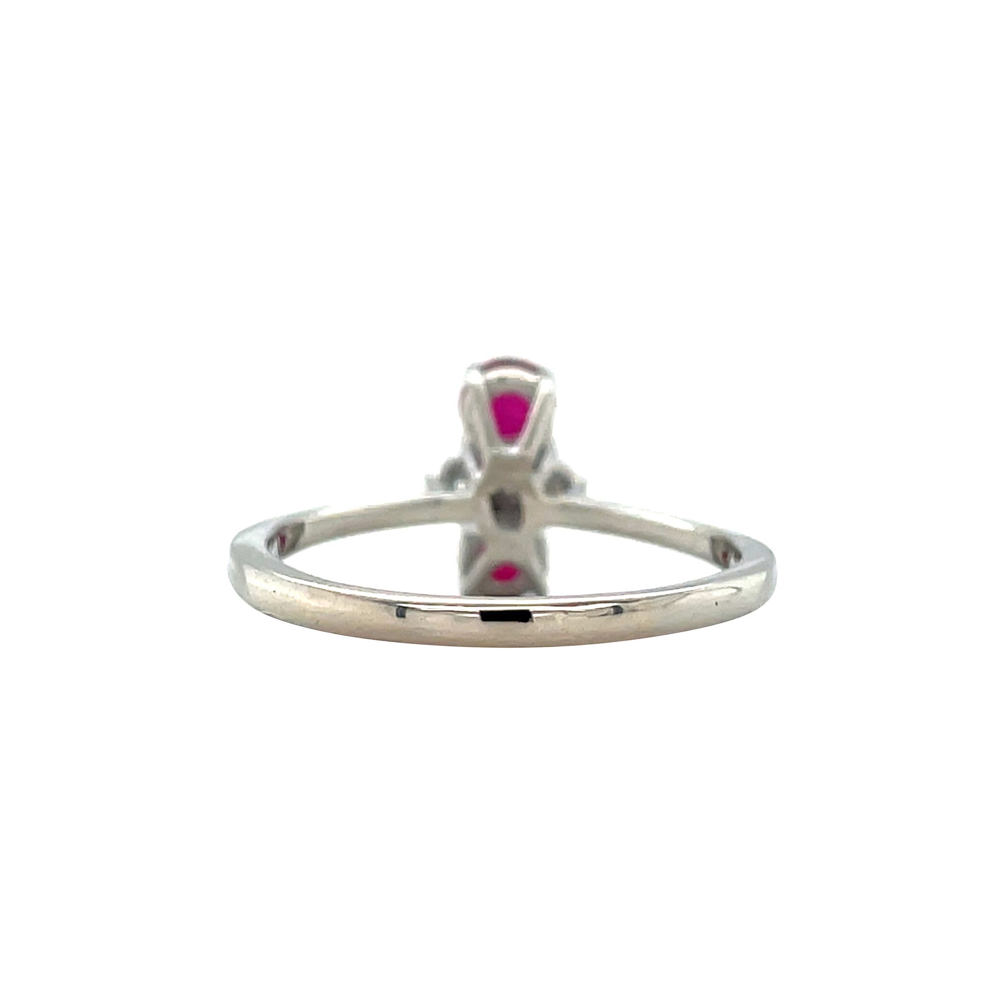 Witgouden vintage ring met robijn en diamant 18 krt