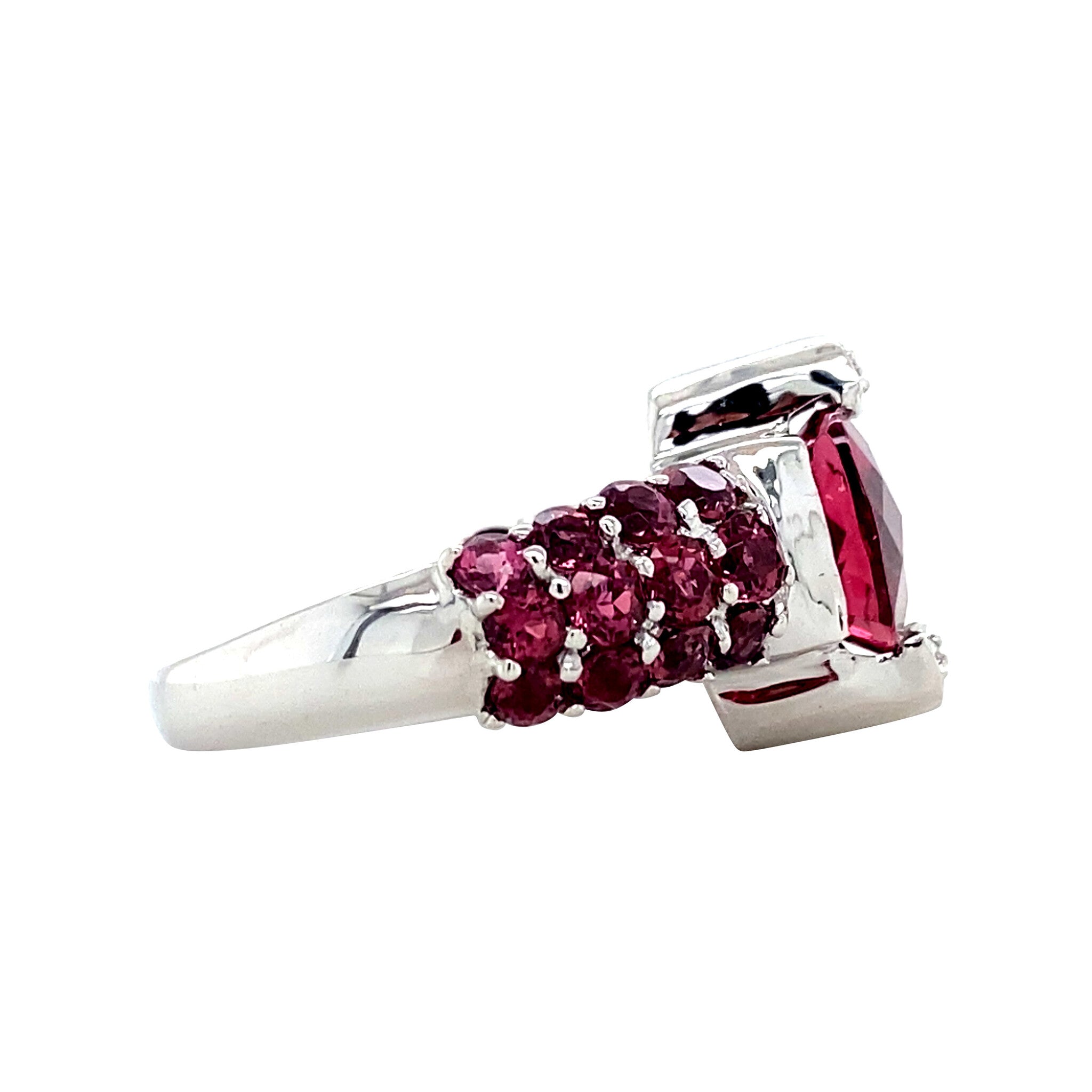 Witgouden vintage ring met toermalijn en diamant 18 krt