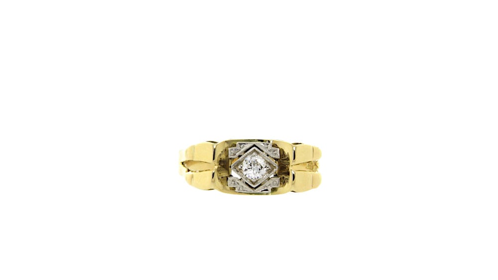 14 kt gold ring with diamond