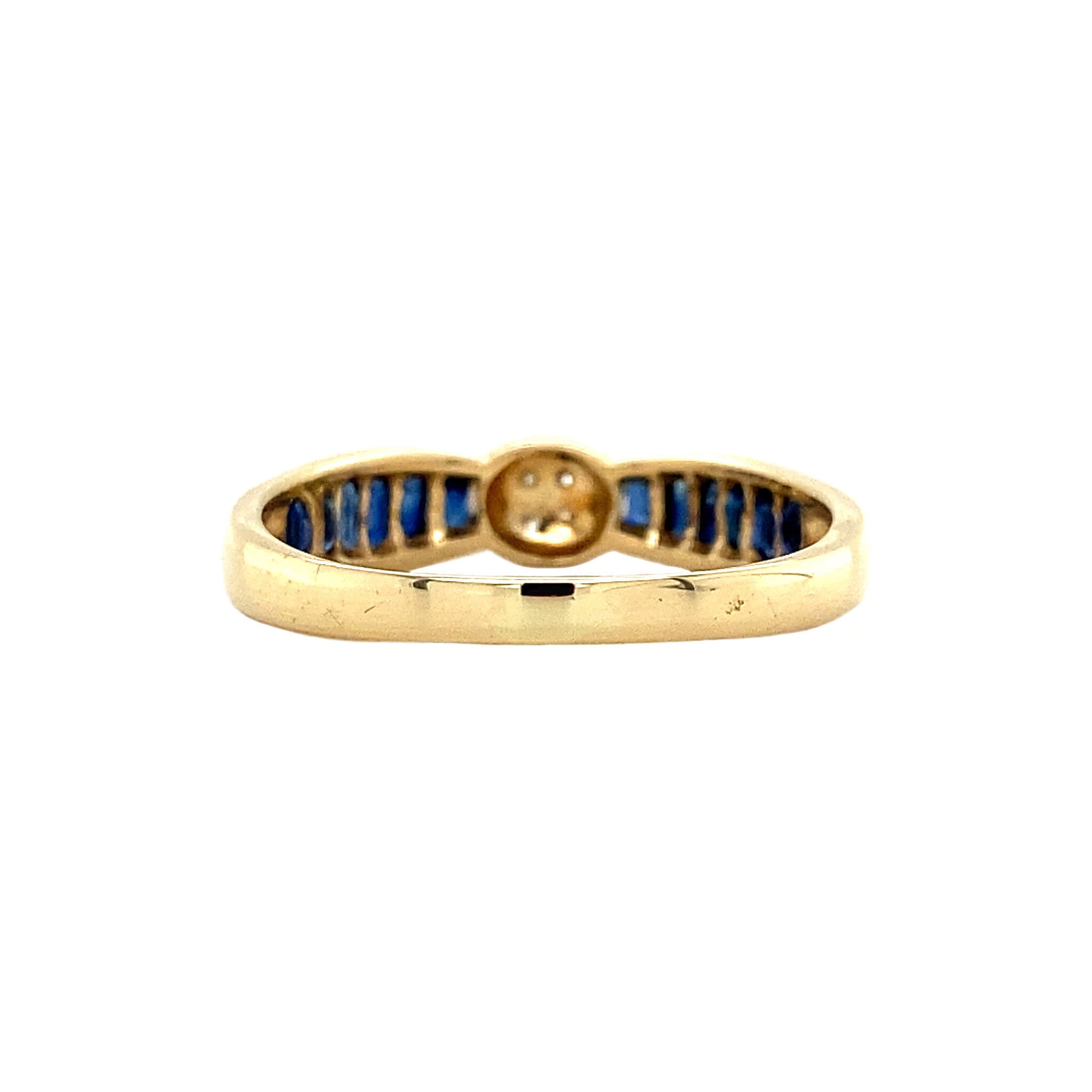 14 kt gold ring with sapphire and diamond
