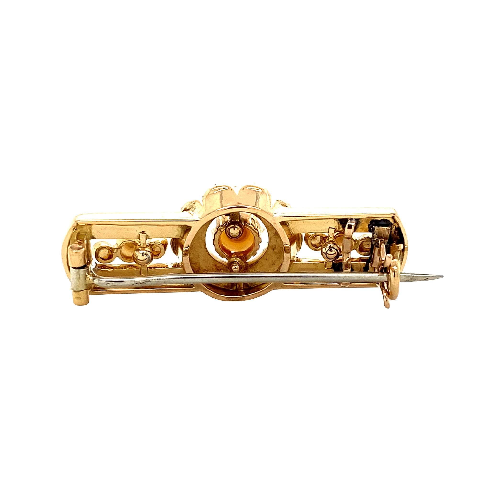 Vintage 18 kt gold entourage brooch with pearl