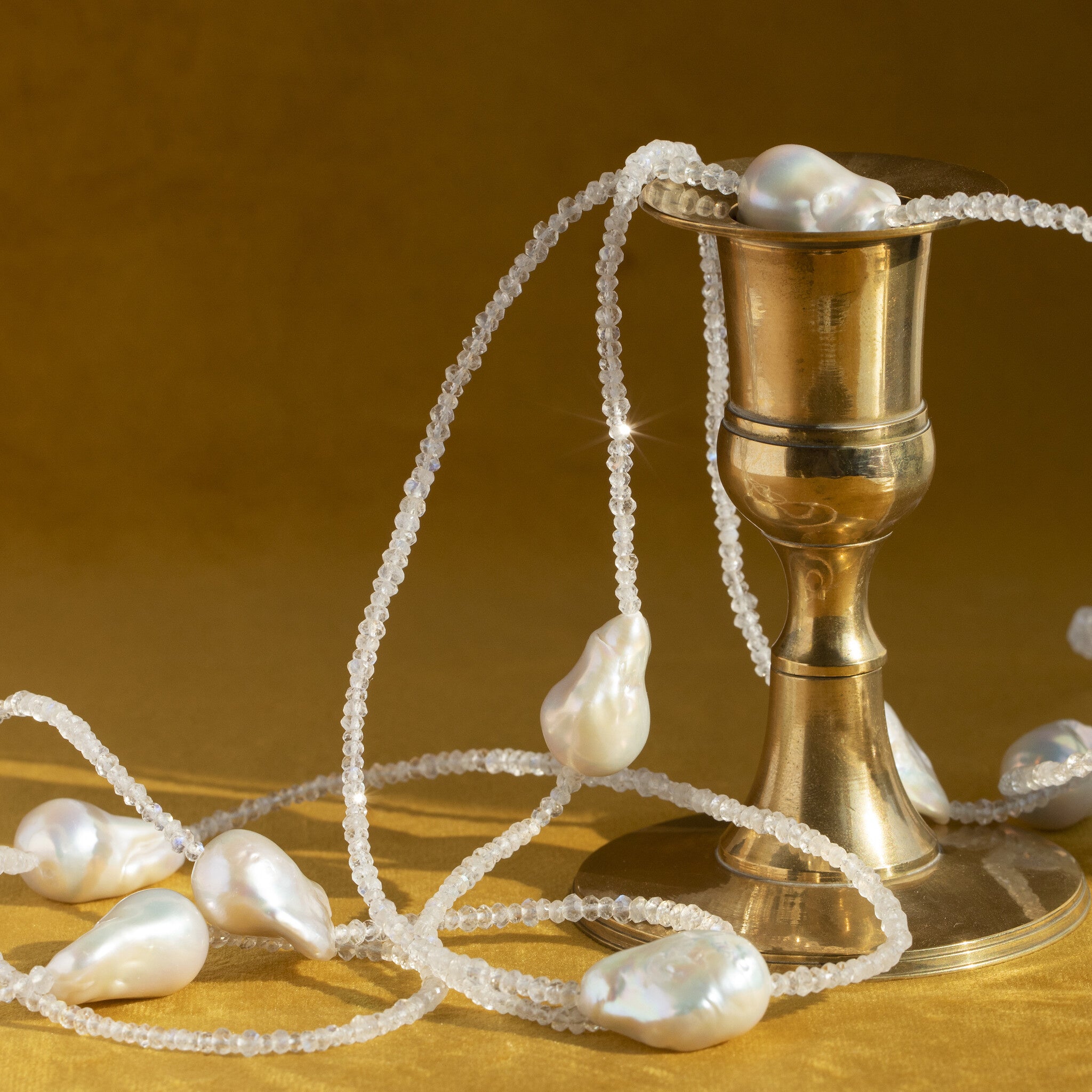 Schoeffel collier met maansteen en parel 18 krt/925