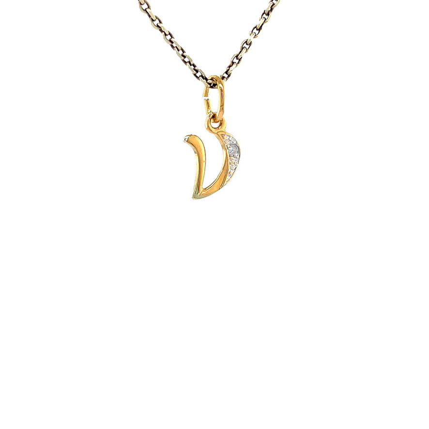 14 kt gold letter V pendant with diamond