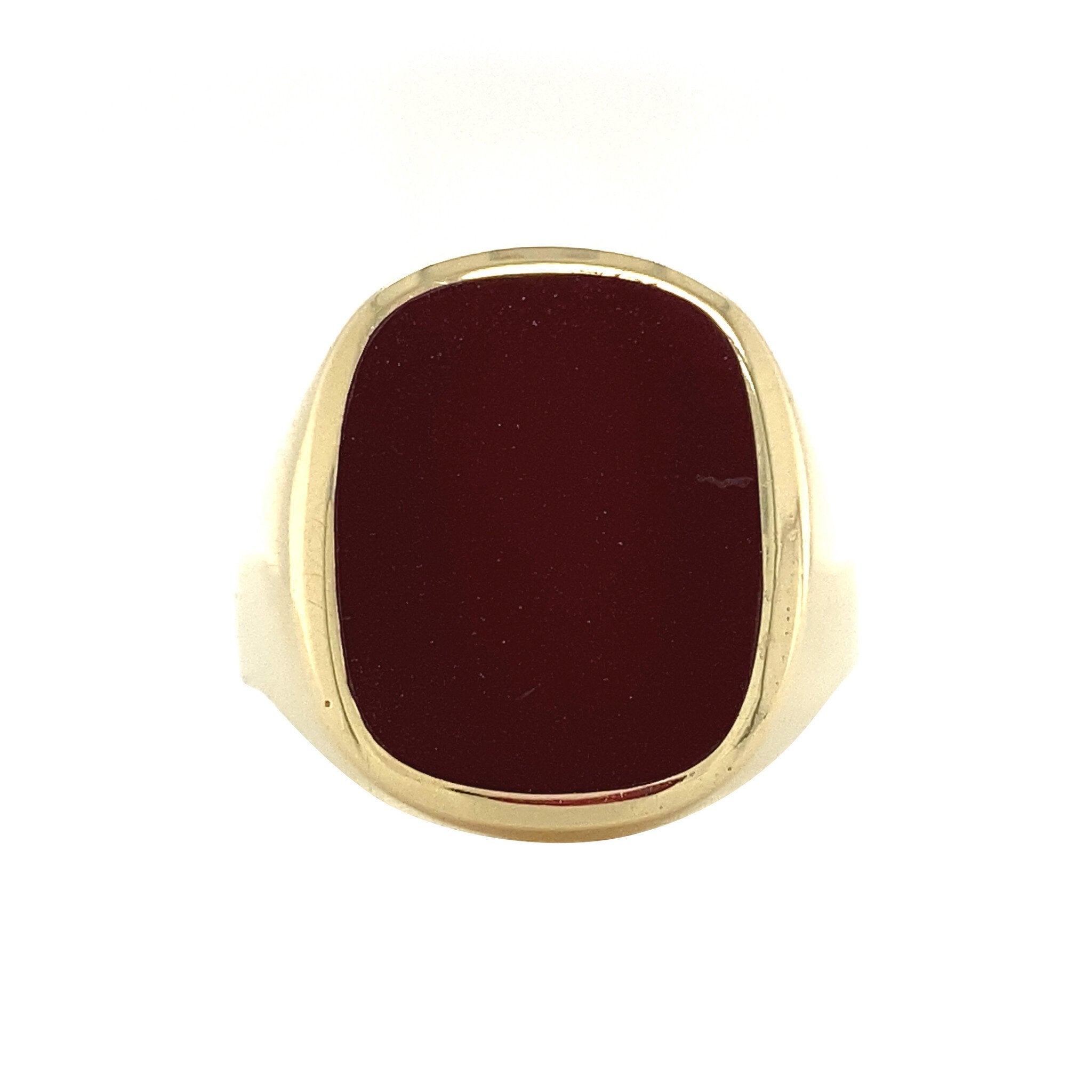 14 kt gold signet ring with carnelian