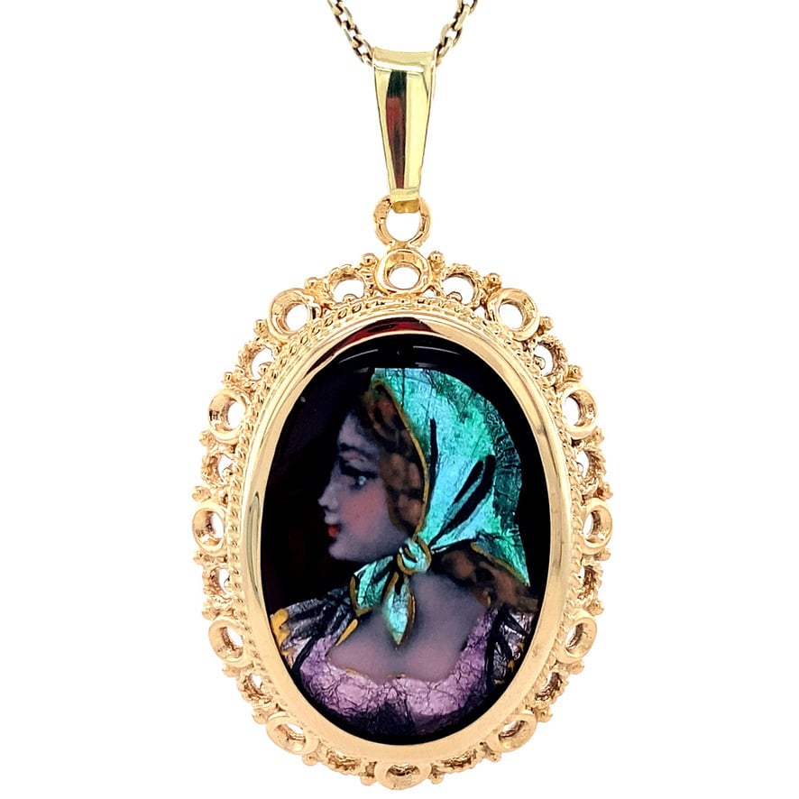 Gold vintage pendant with enamel 14 kt