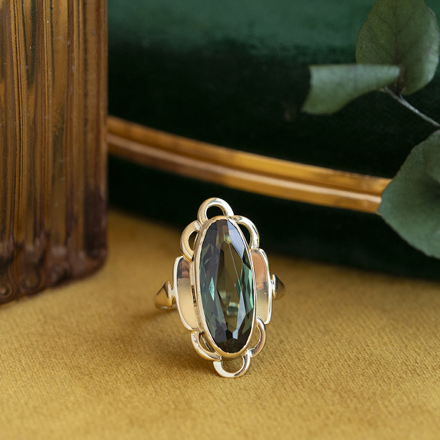 Vintage gold ring with spinel, 14 kt