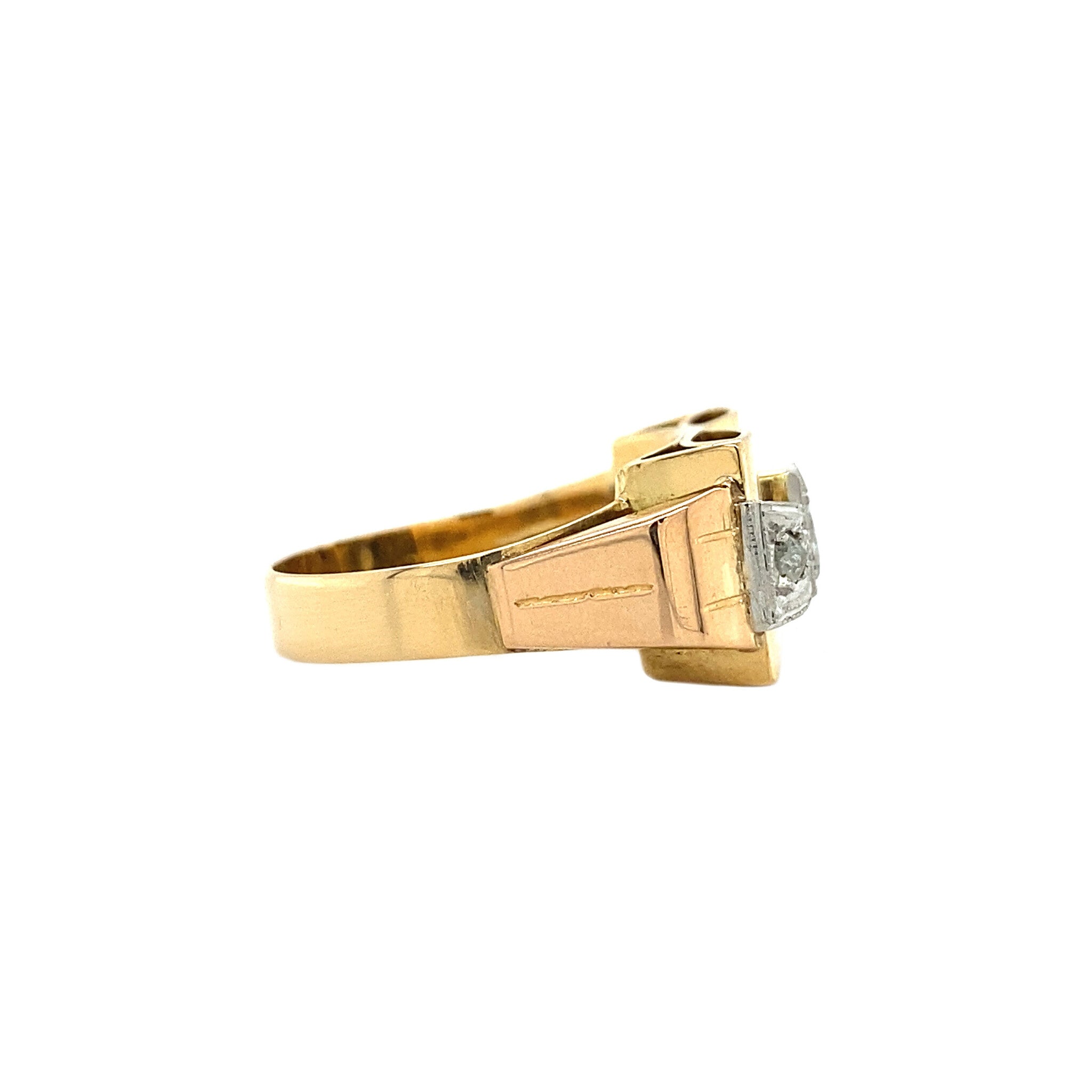 Tricolour gold ring with a bow and diamond, 18 kt 950