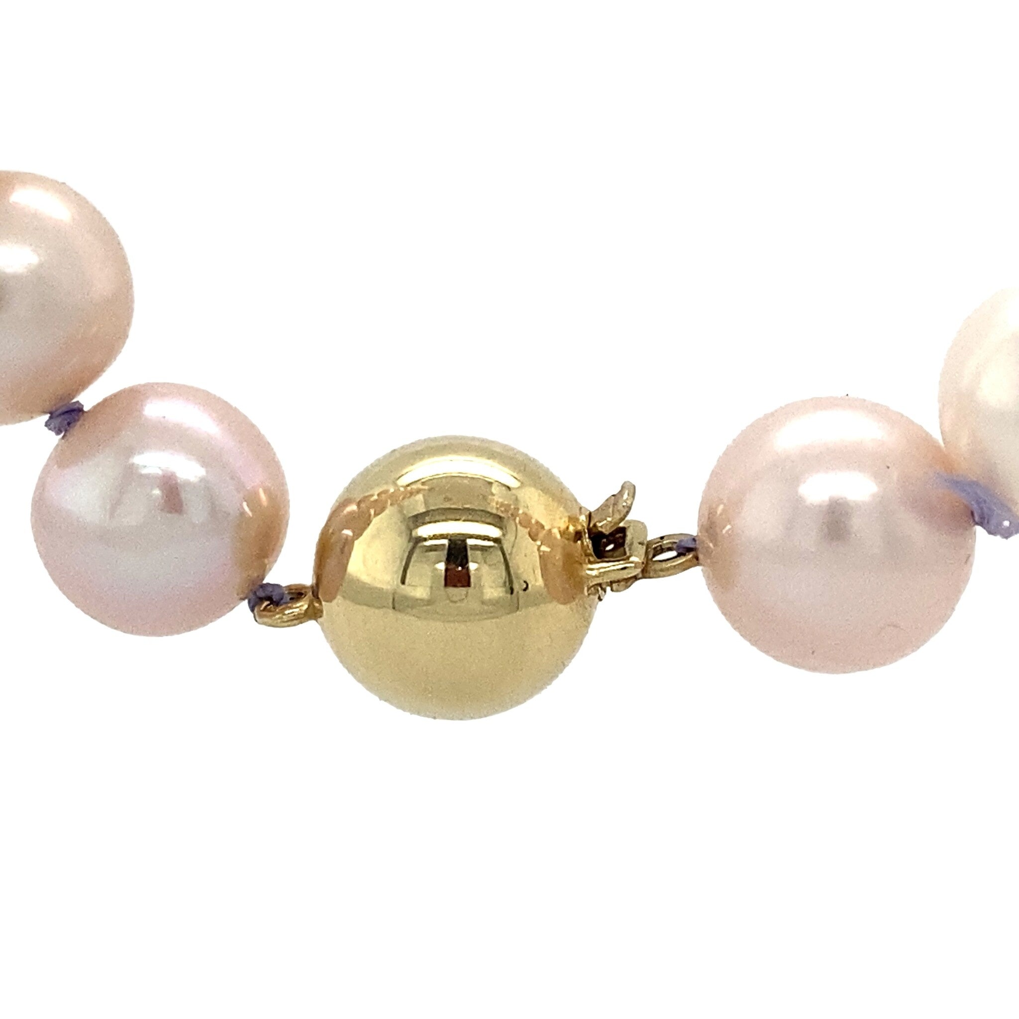 Pearl necklace with gold ball clasp 14 krt