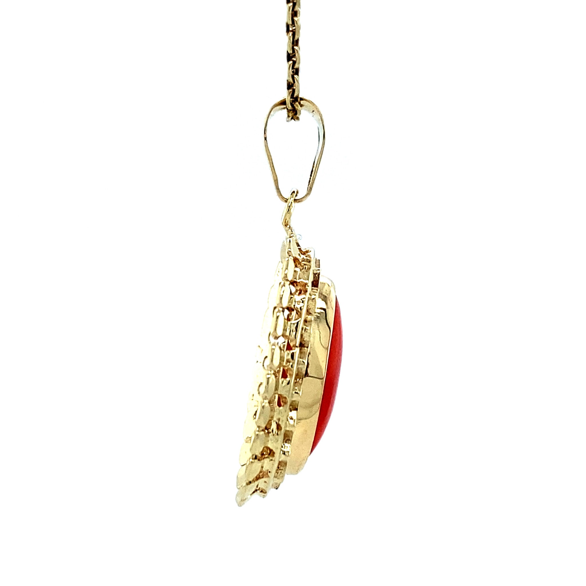 Gold pendant with blood coral 14 kt